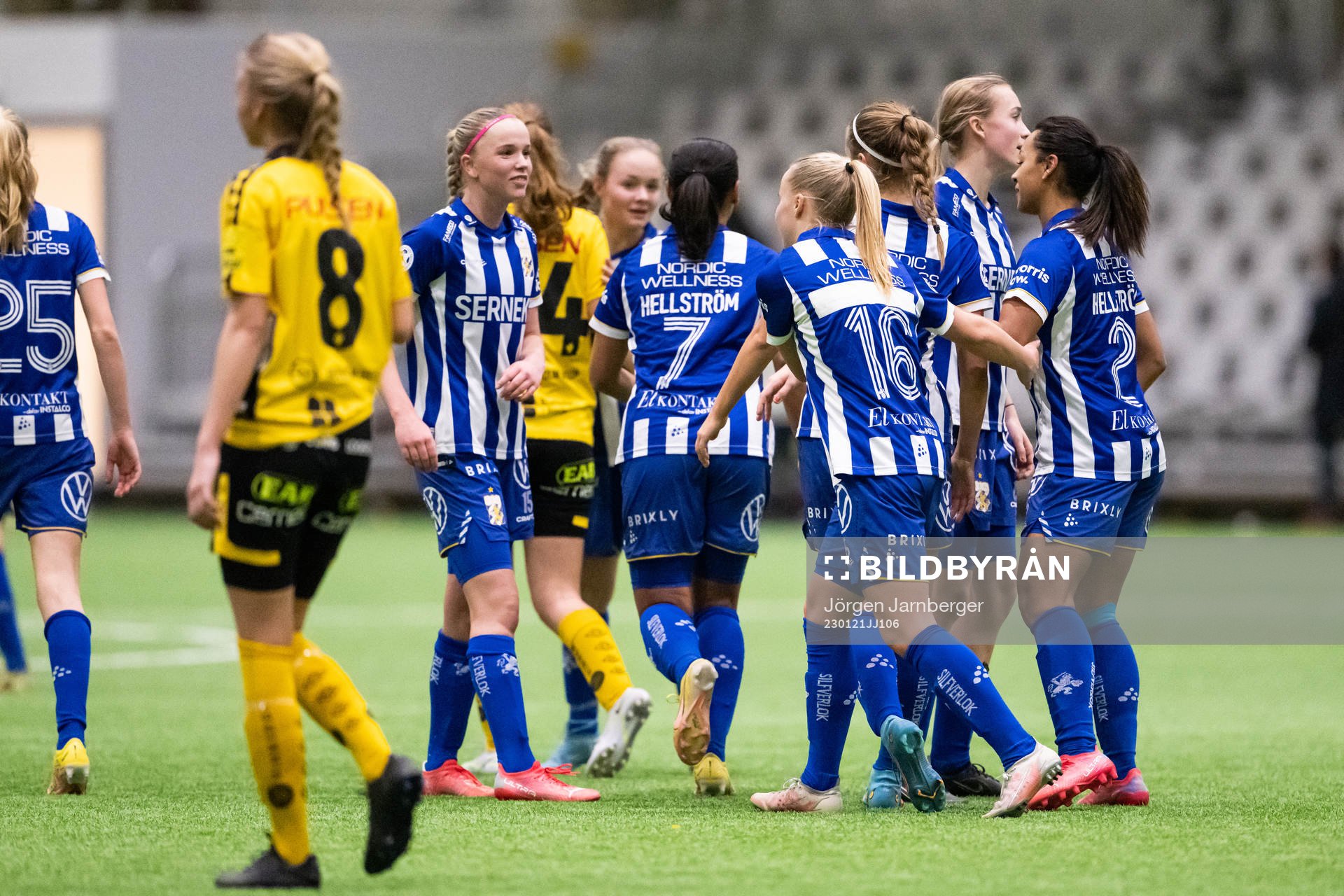IFK Göteborgs spelare jublar efter mål under träningsmatchen mellan Elfsborg och IFK Göteborg den 21 januari 2023 i Borås. 
