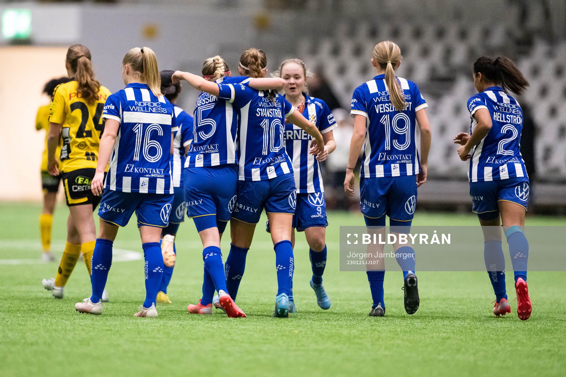 IFK Göteborgs spelare jublar