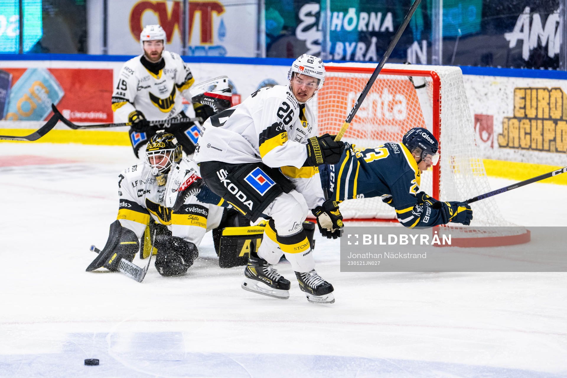 Västerås målvakt Johan Gustafsson och Simon Robertsson