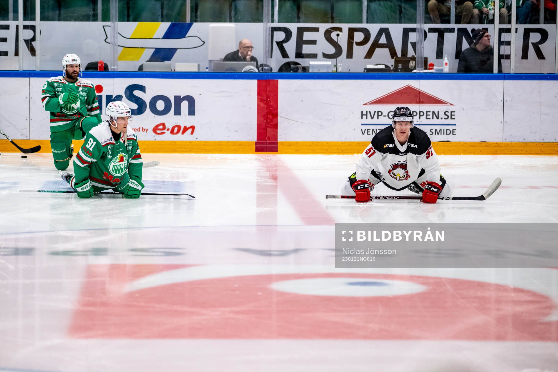 Rögles Riley Sheen, Adam Tambellini och Malmö Redhawks