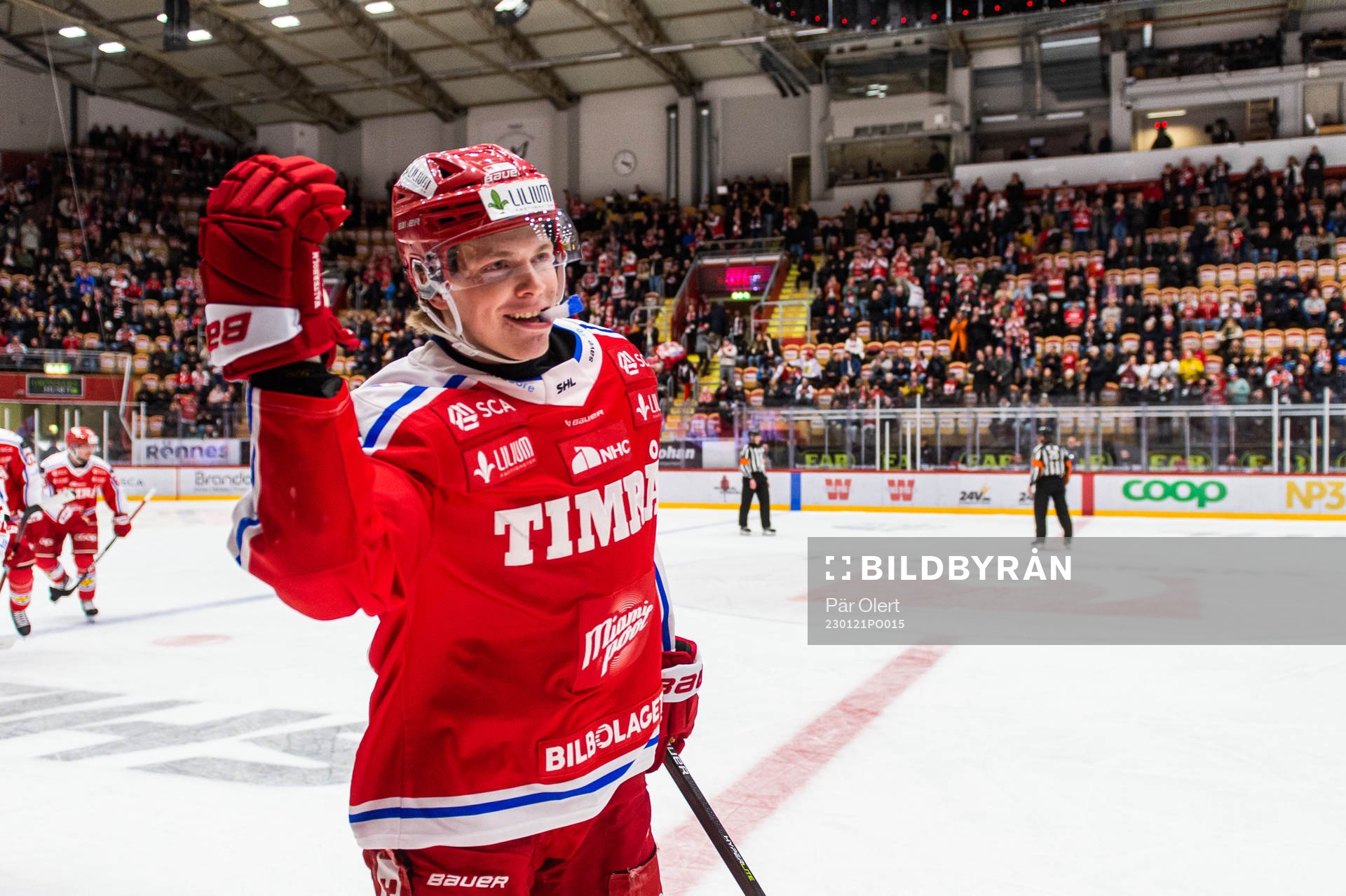 Timrås Erik Walli Walterholm jublar