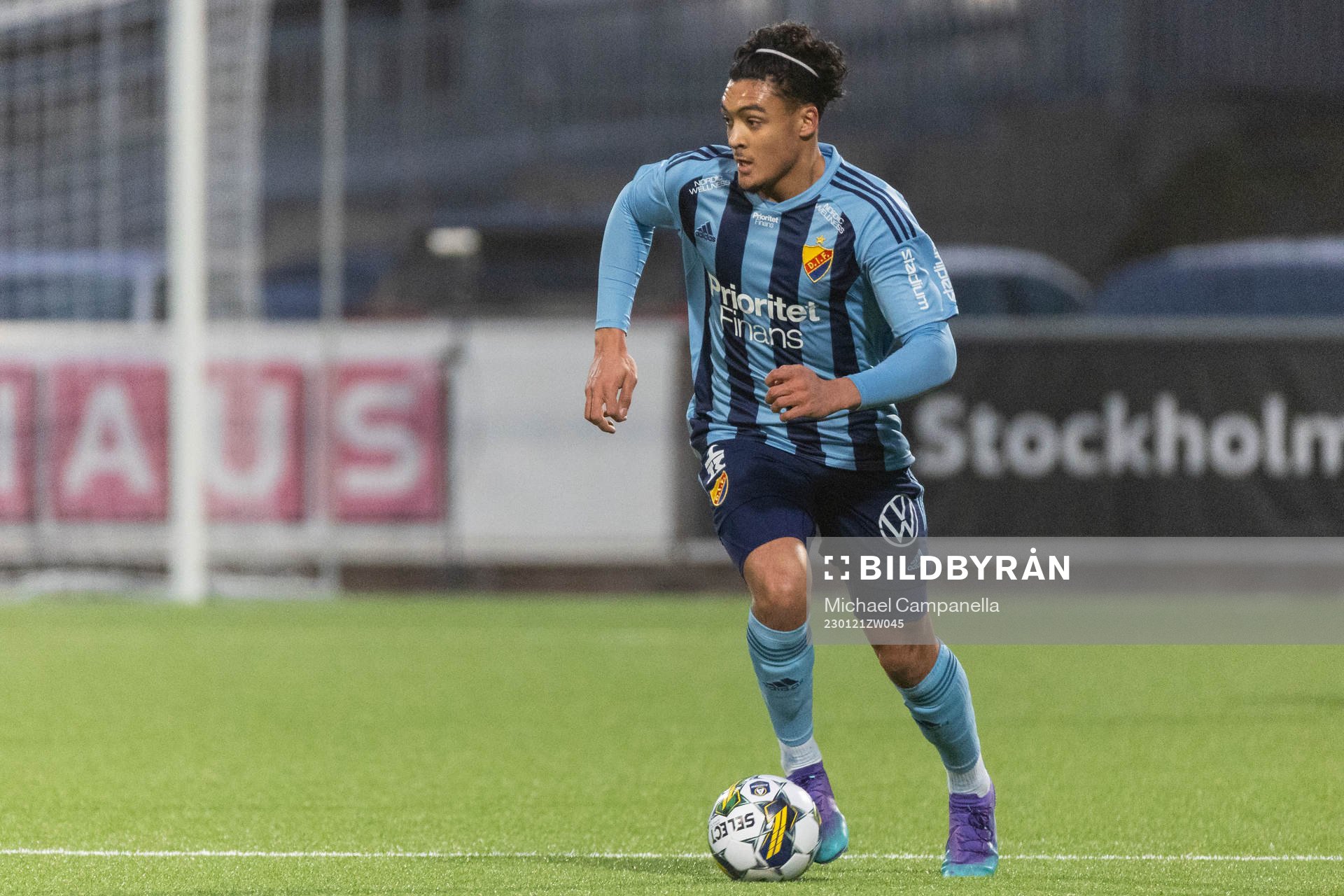 Djurgårdens Gideon Granström under träningsmatchen i fotboll mellan Brommapojkarna och Djurgården den 21 januari 2023 i Stockholm.