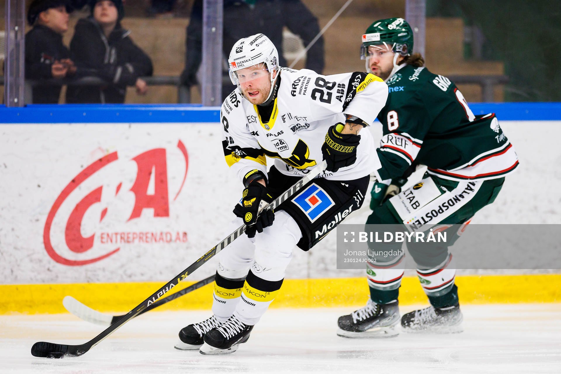 Västerås Lukas Zetterberg och Tingsryds Ryan Gropp