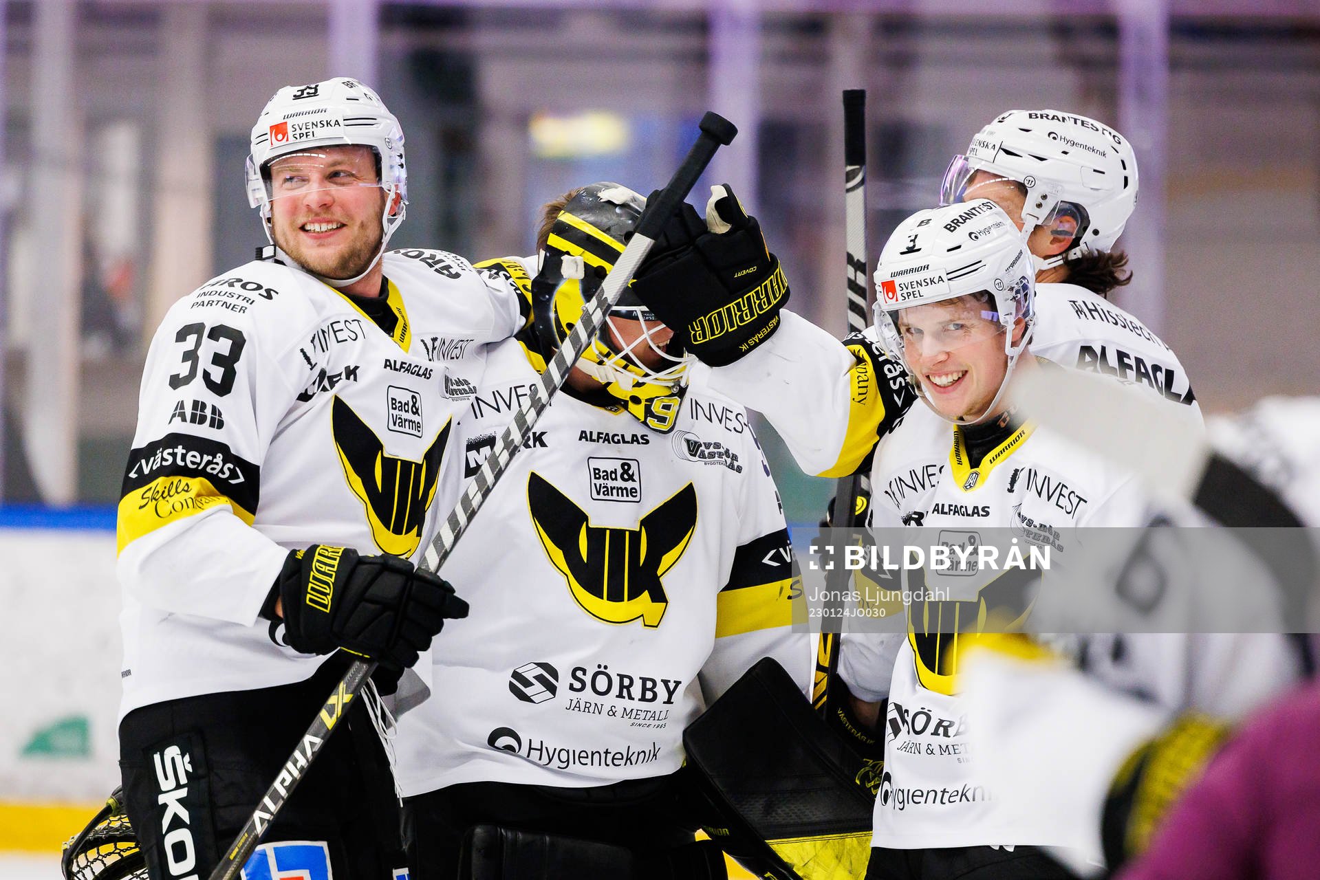 Västerås Oliver Bohm, målvakt Ian Blomquist och Ludvig