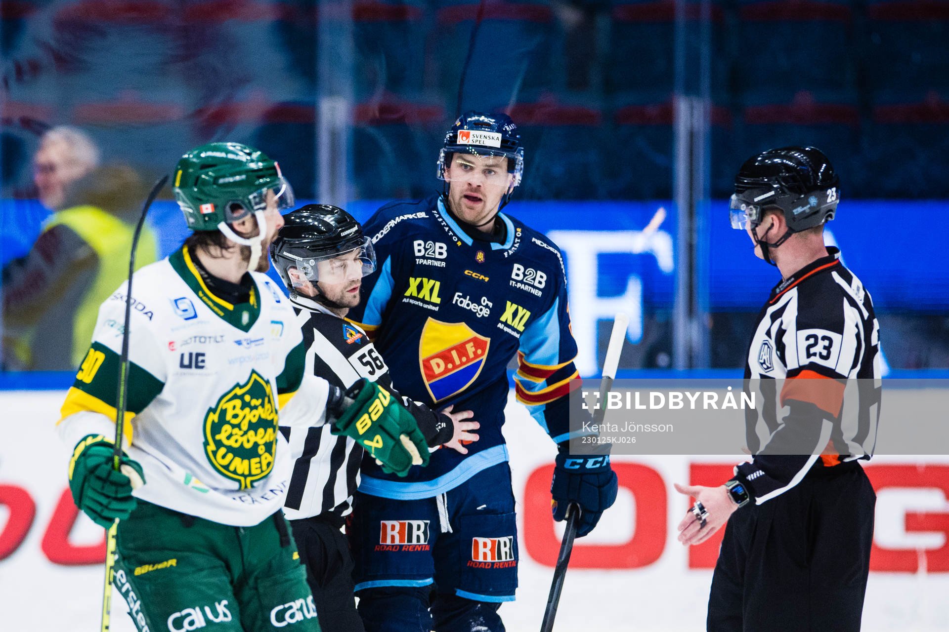 Björklövens Alex Hutchings och Djurgårdens Daniel Brodin
