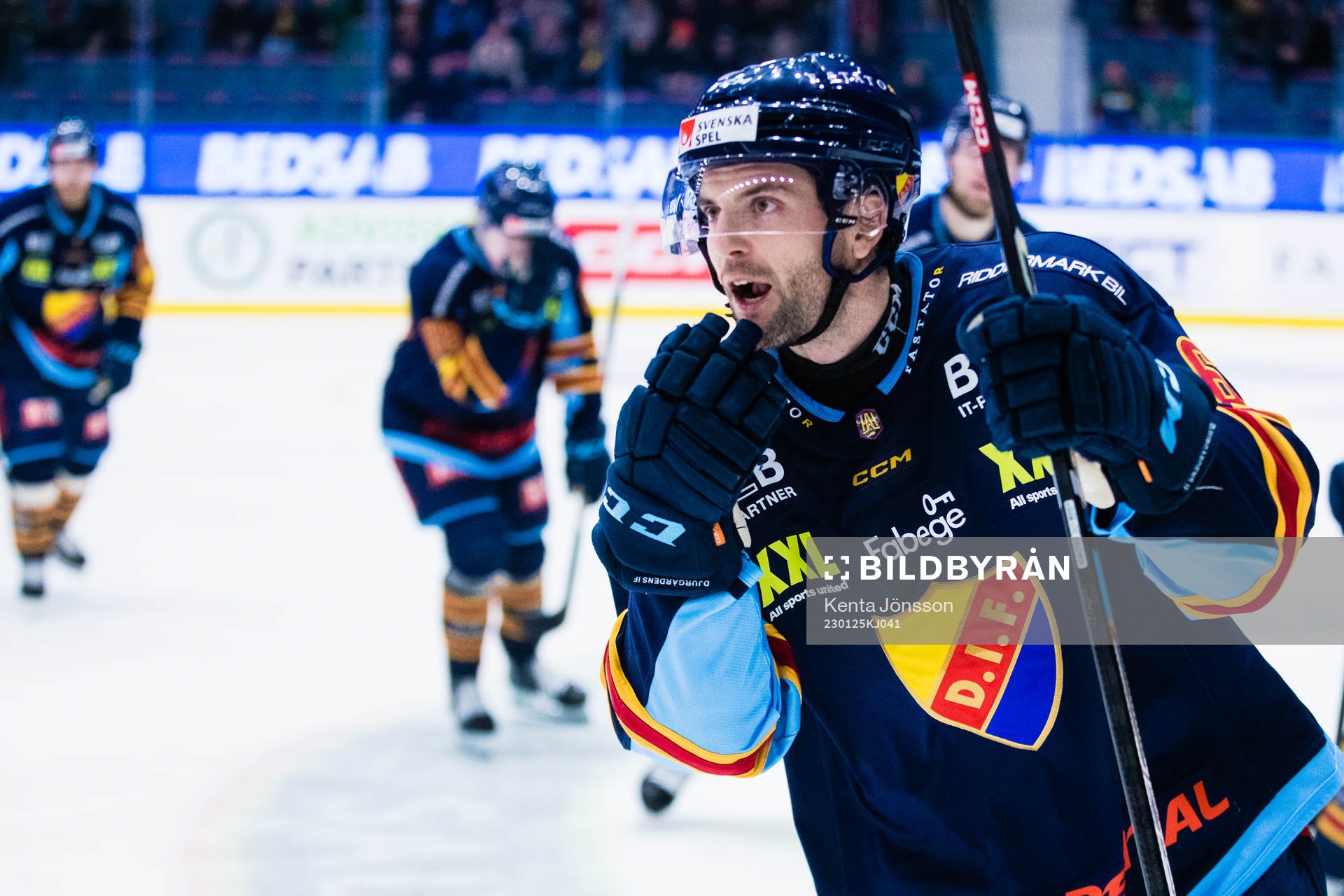 Djurgårdens Stefan Elliott jublar