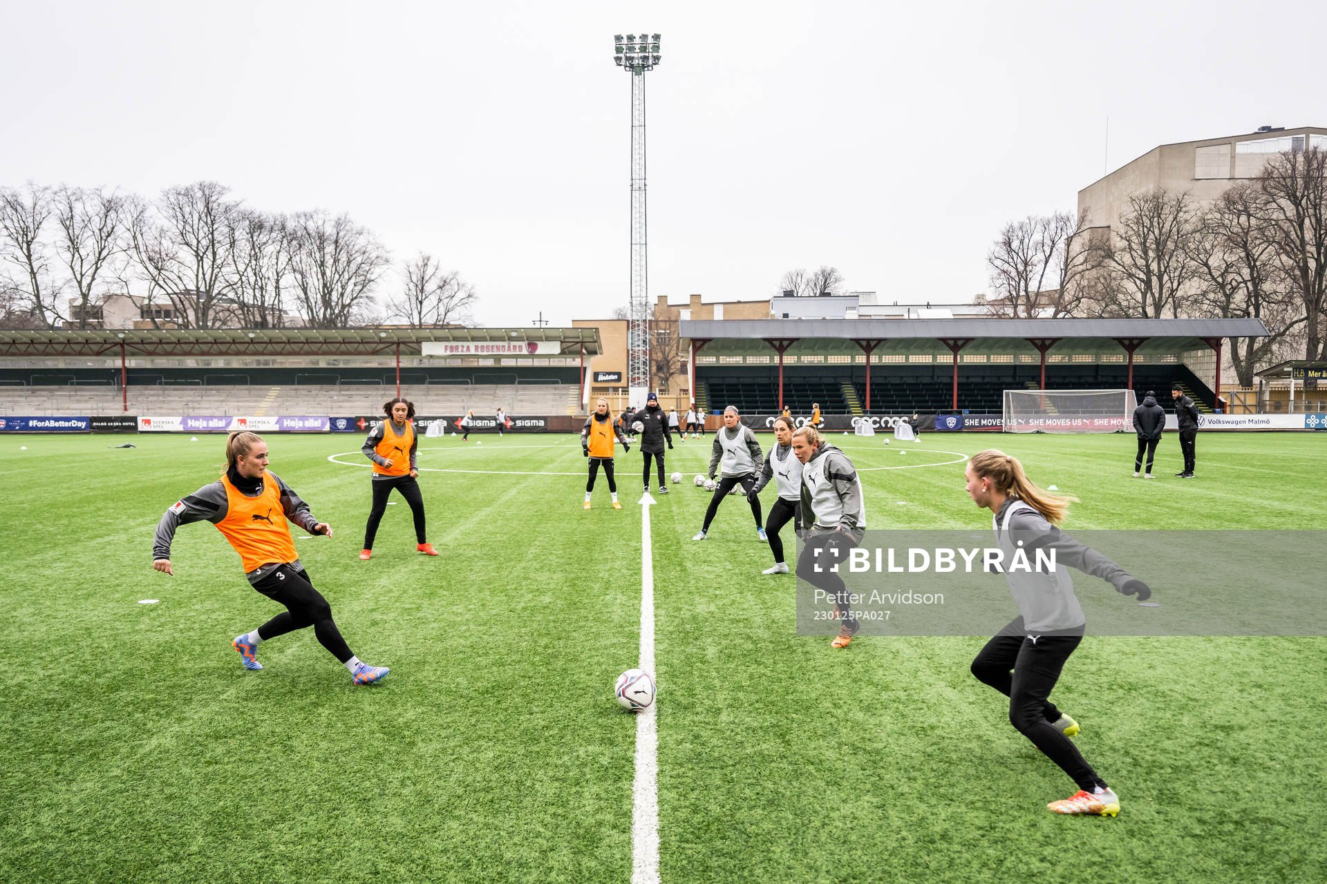 Generell vy över en fotbollsträning med FC Rosengård