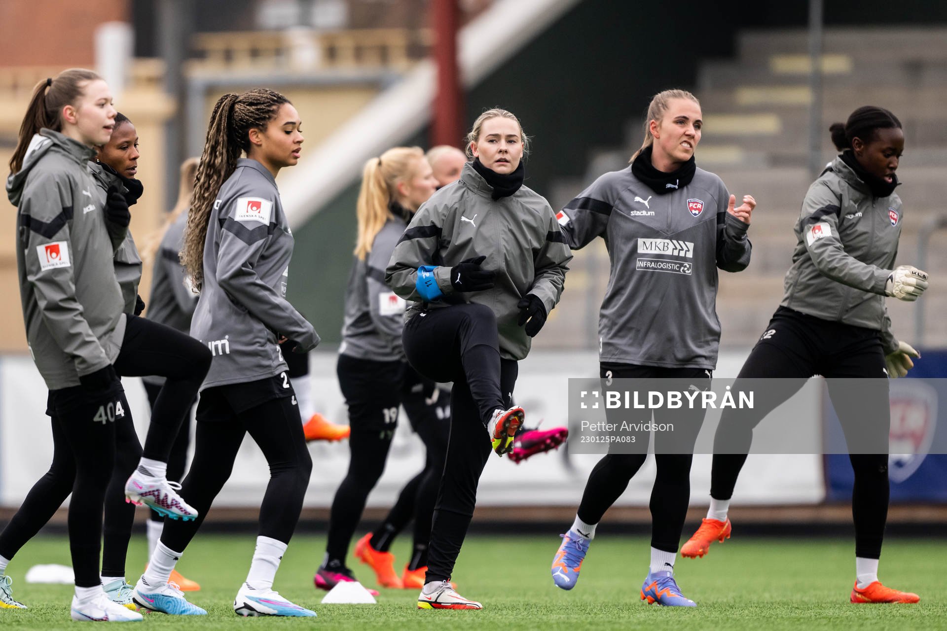 Isabella Obaze, Emma Jansson och Gudrun Arnardottir