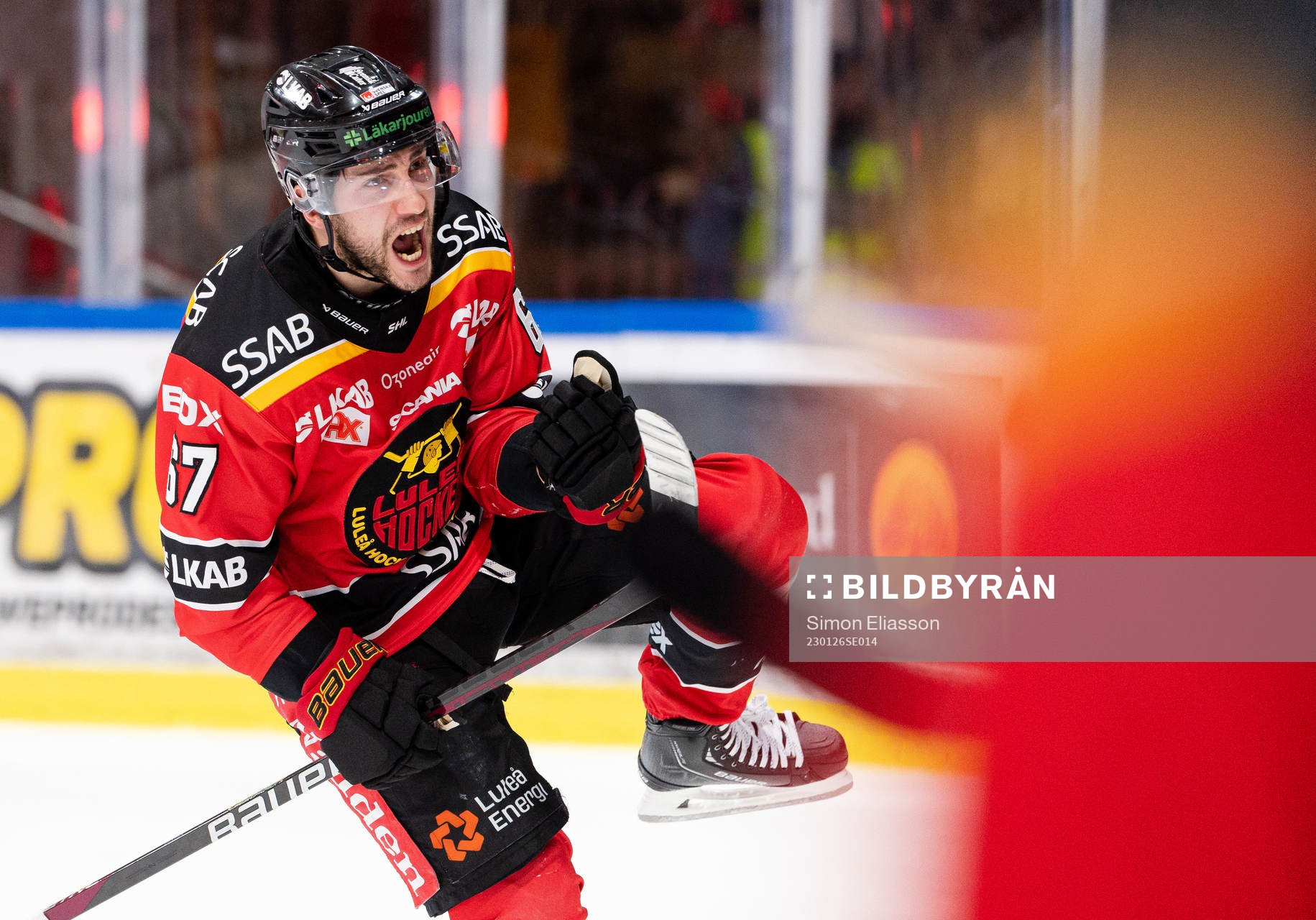 Luleås Konstantin Komarek jublar