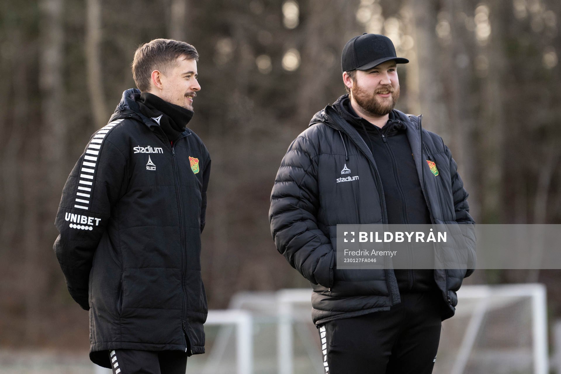 Fysioterapeuten Felix Karlsson och assisterande tränare