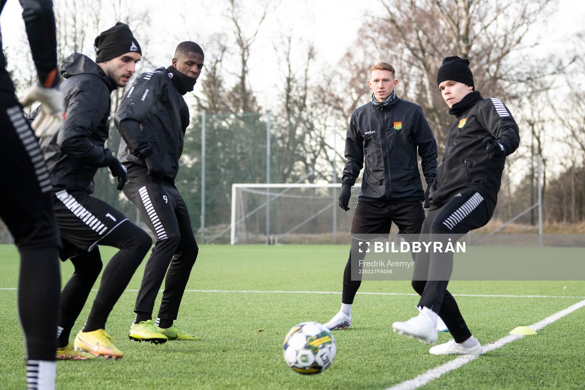 Egzon Binaku, Chisom Chidi, Julius Lindberg  och Viktor