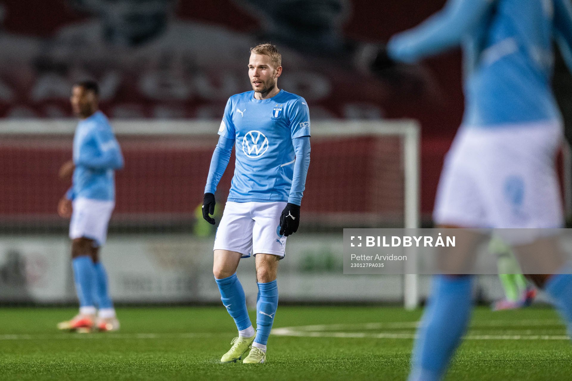 Malmö FFs Oscar Lewicki deppar