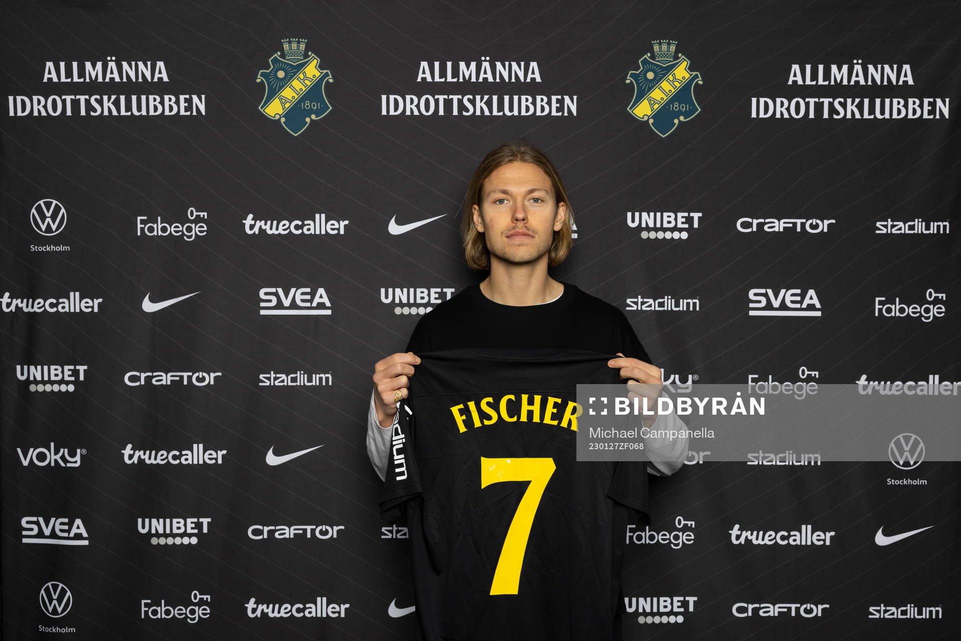 Viktor Fischer