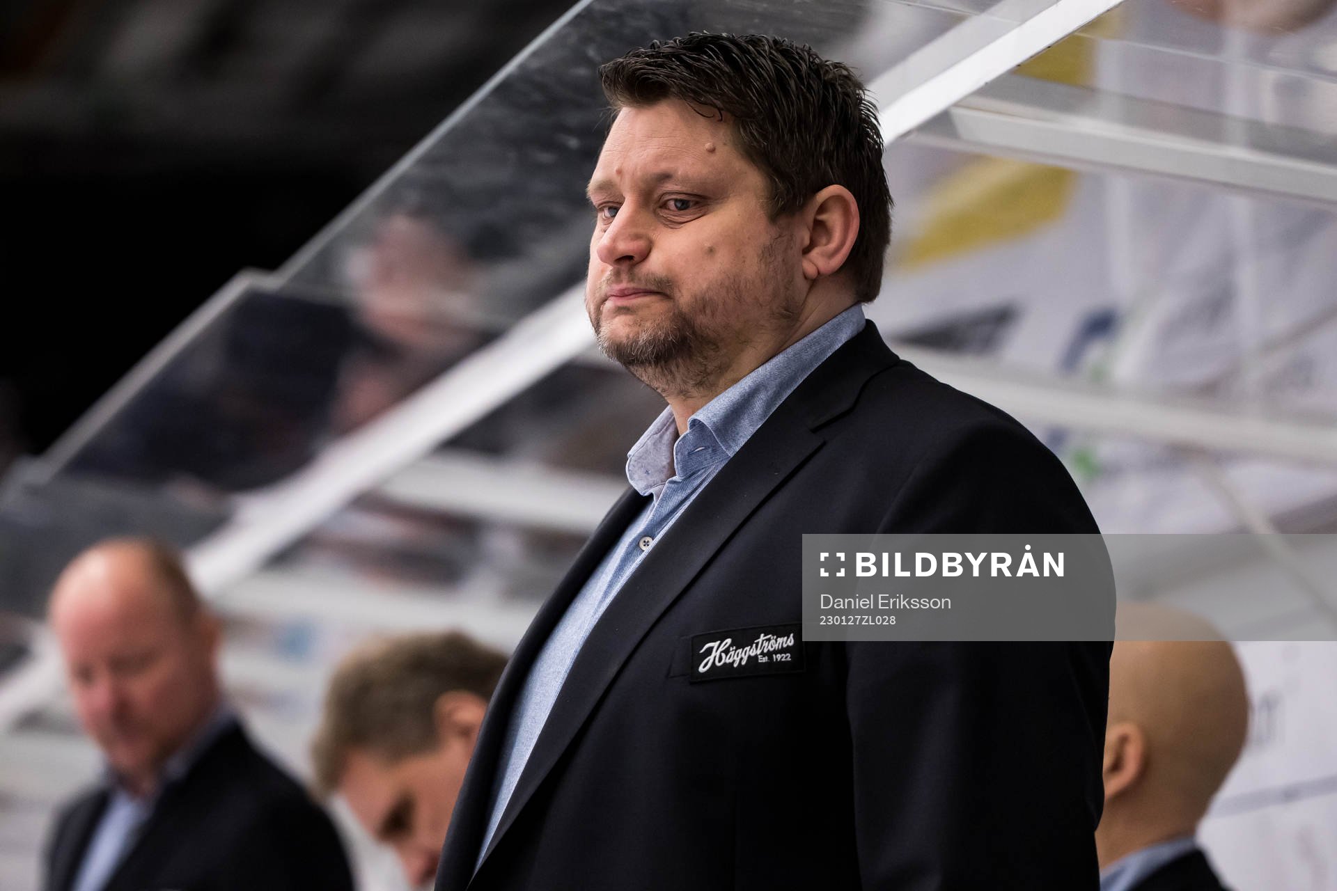 Modos tränare Mattias Karlin