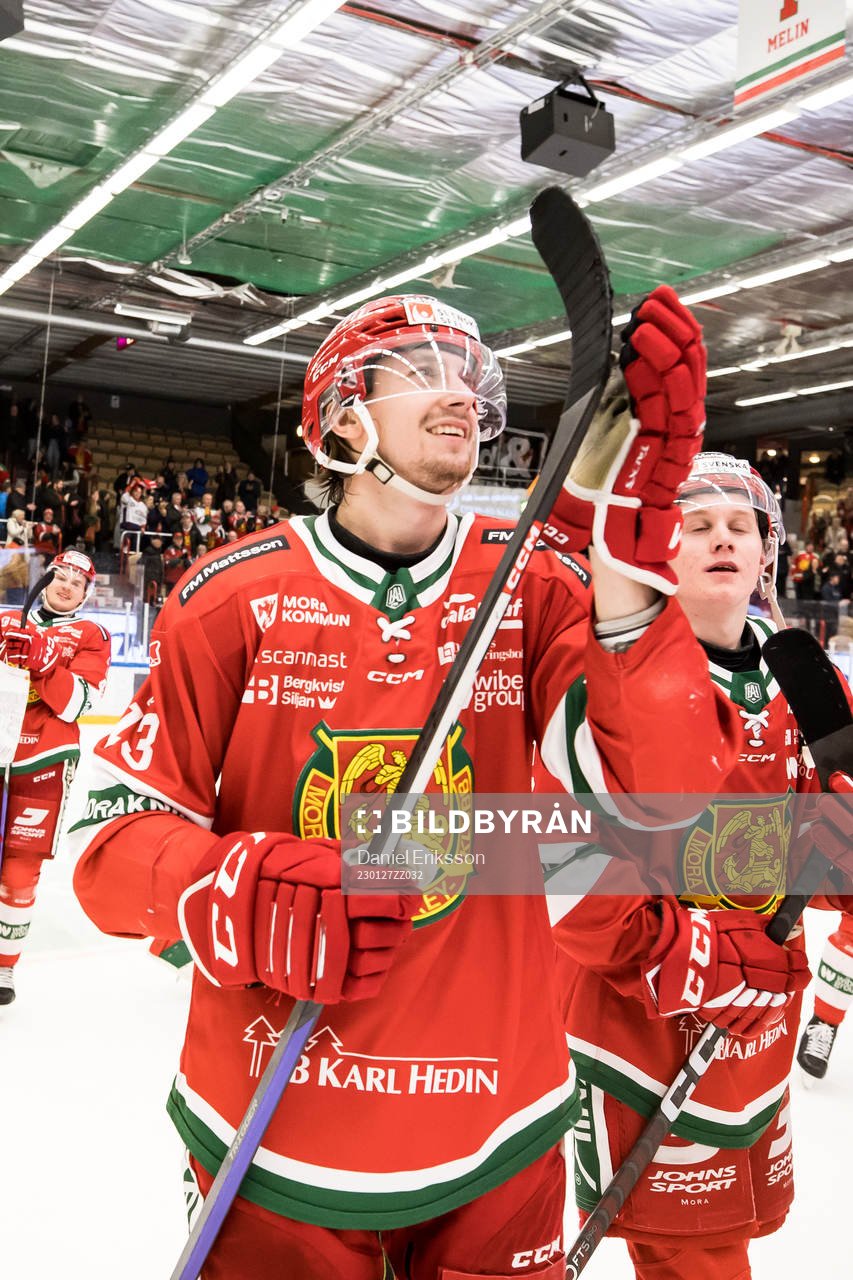Moras Fabian Ilestedt jublar