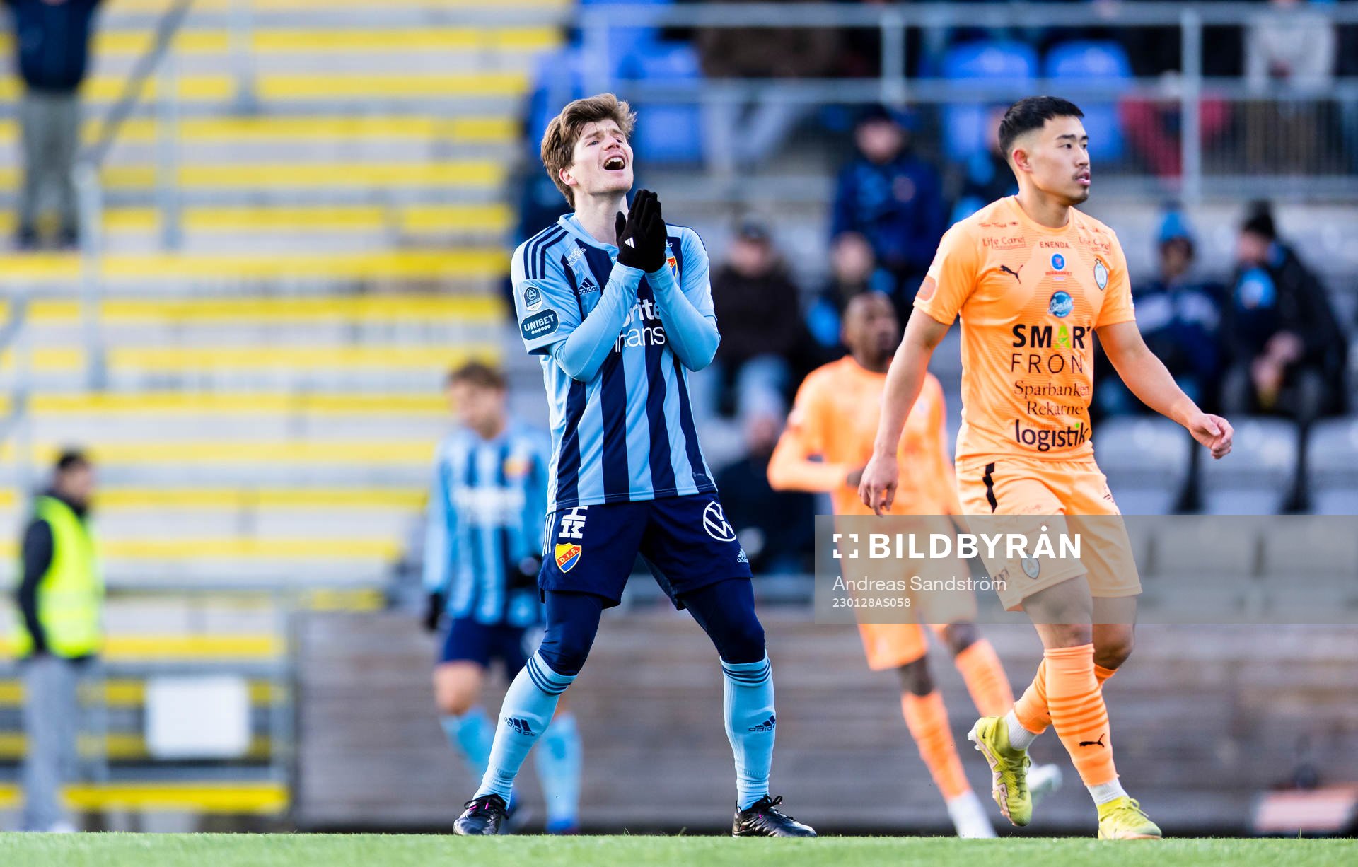 Djurgårdens Oliver Berg reagerar
