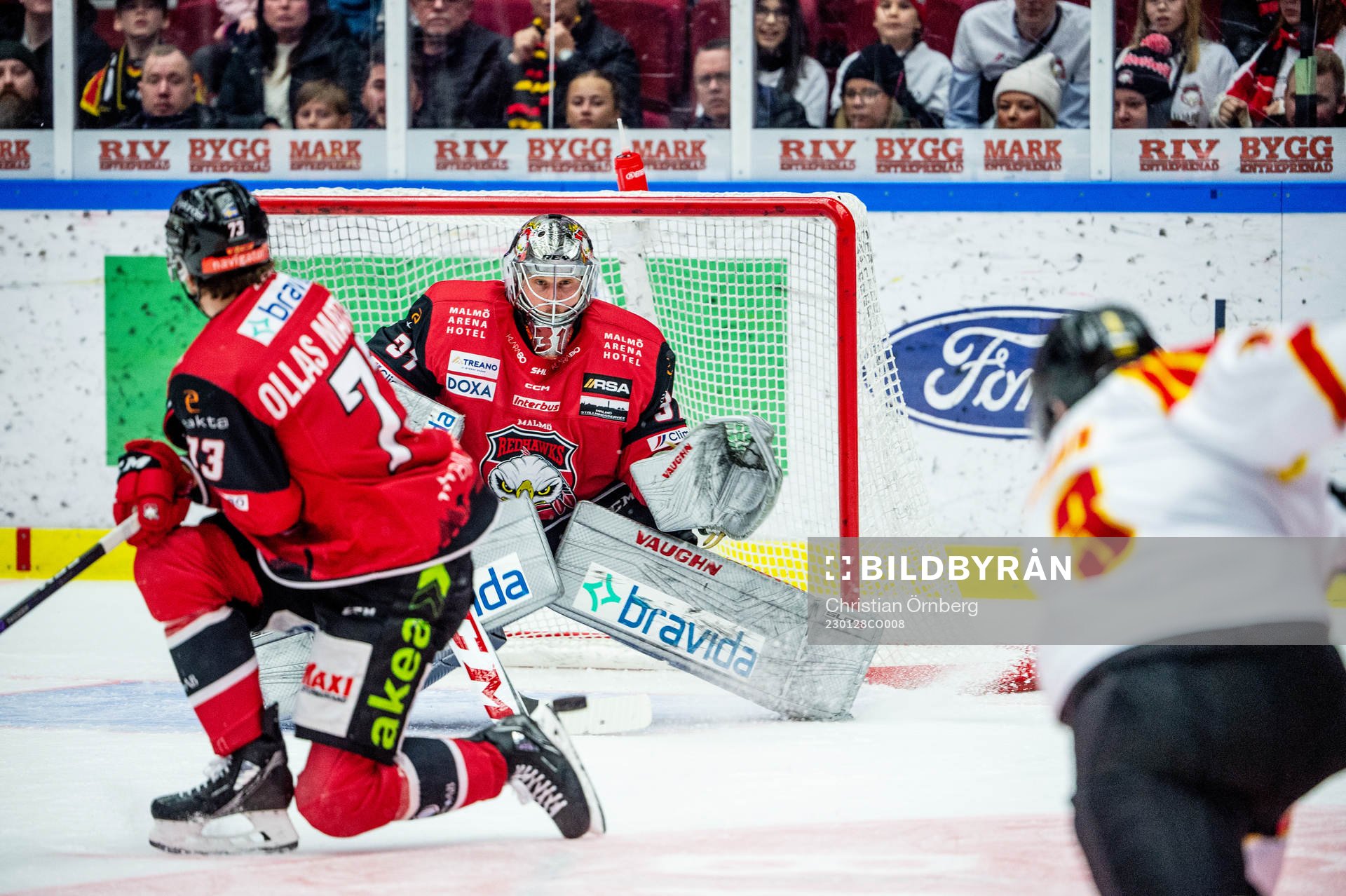 Brynäs Niklas Friman mot Malmö Redhawks Adam Ollas