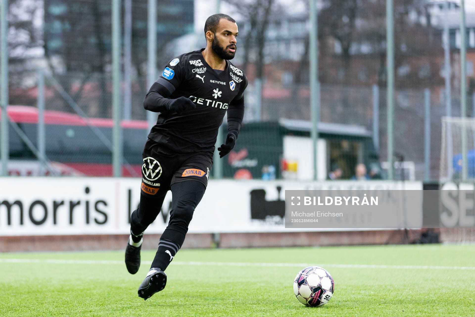 Halmstads Phil Ofosu-Ayeh