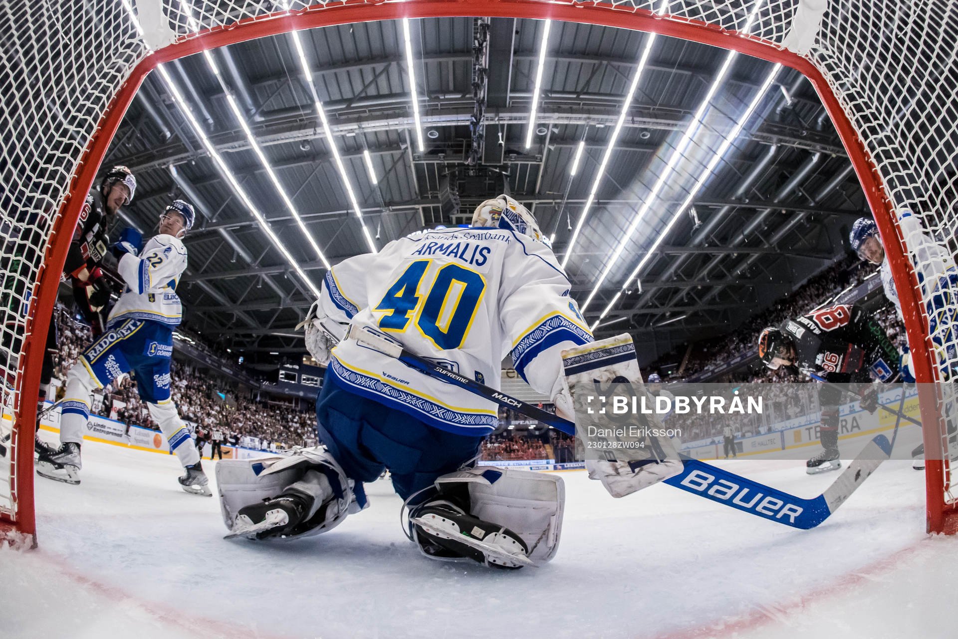 Leksands målvakt Mantas Armalis och Örebros Mathias