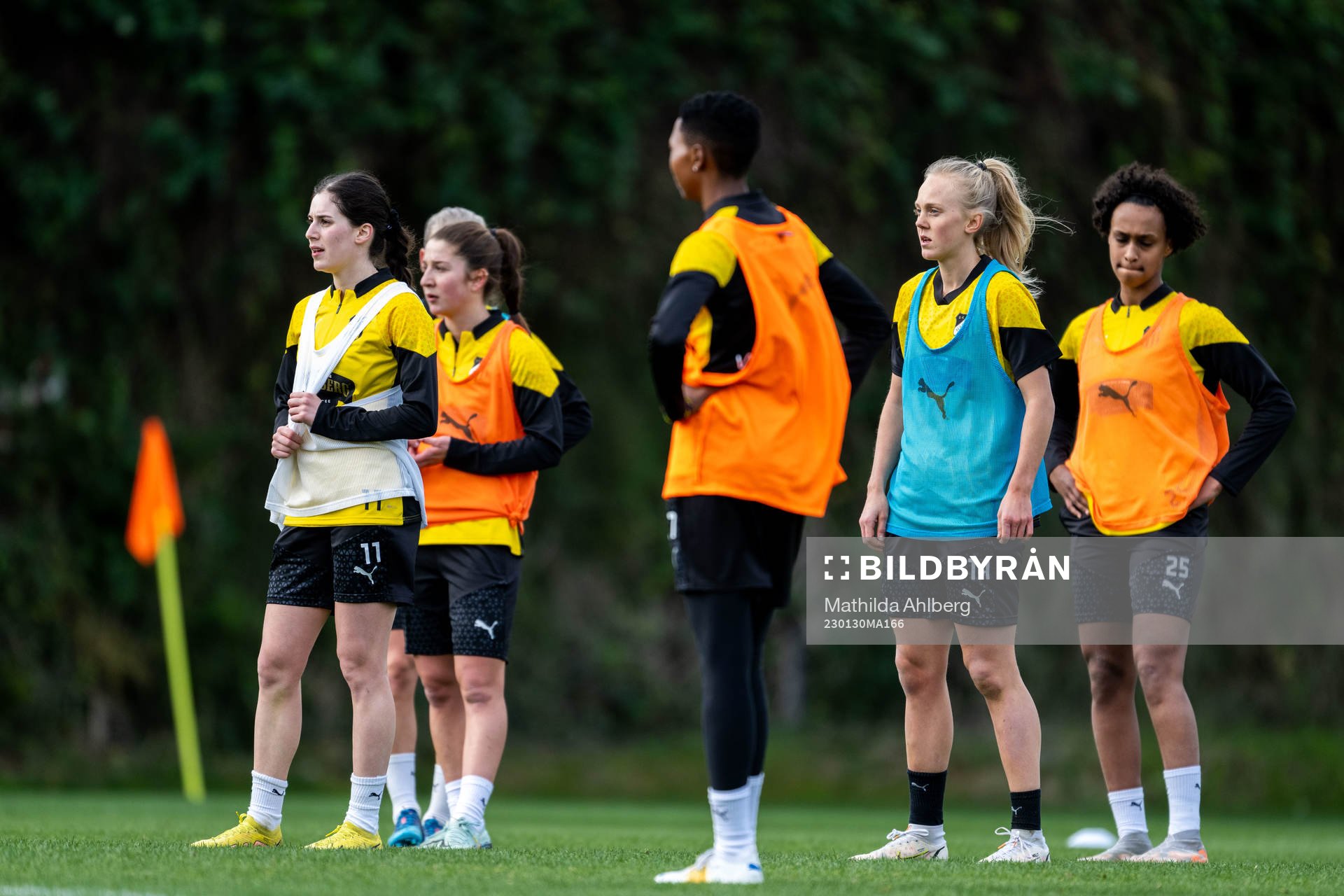 Clarissa Larisey och Molly Johansson