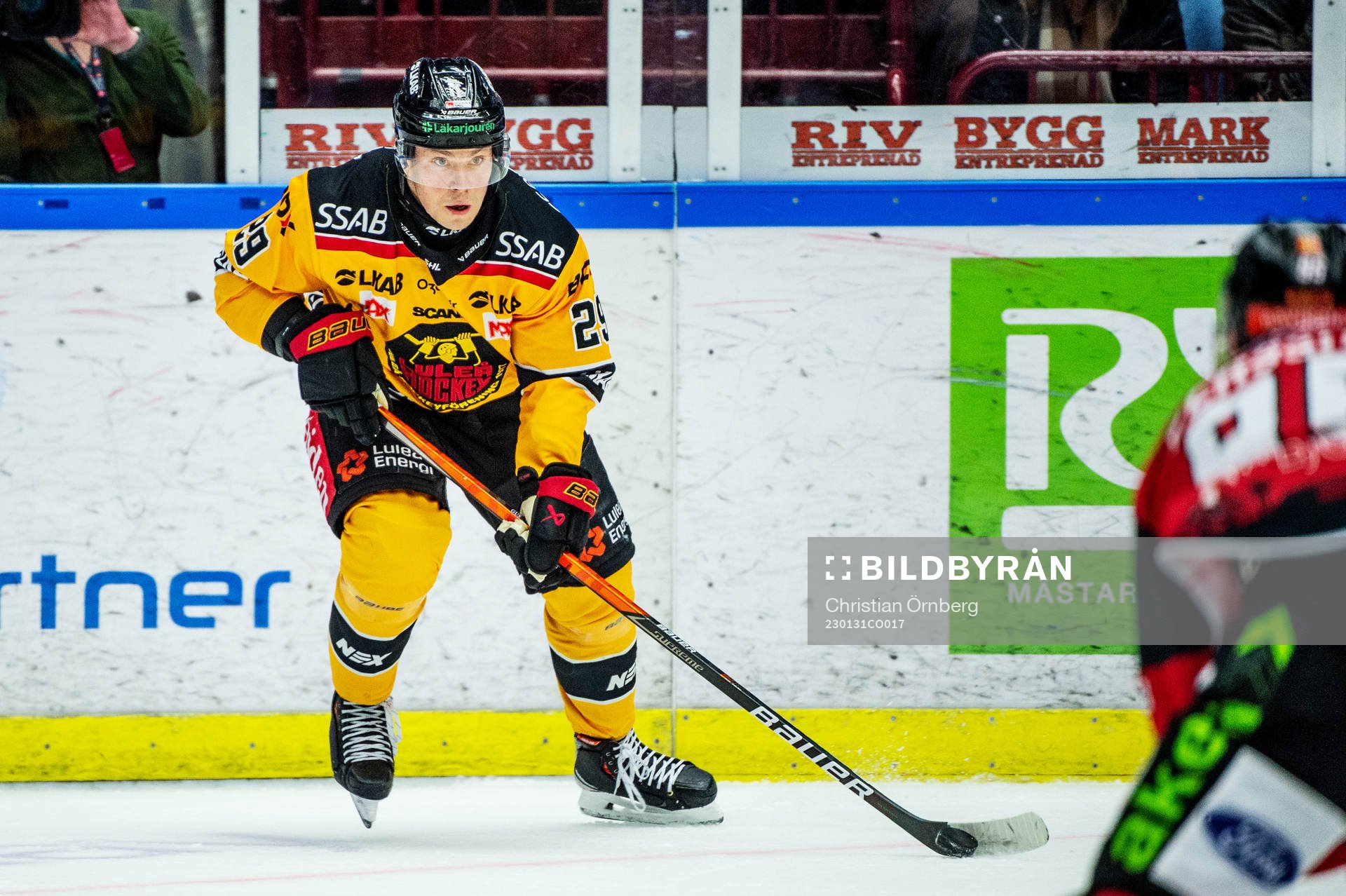 Luleås Erik Gustafsson mot Malmö Redhawks Carl Persson
