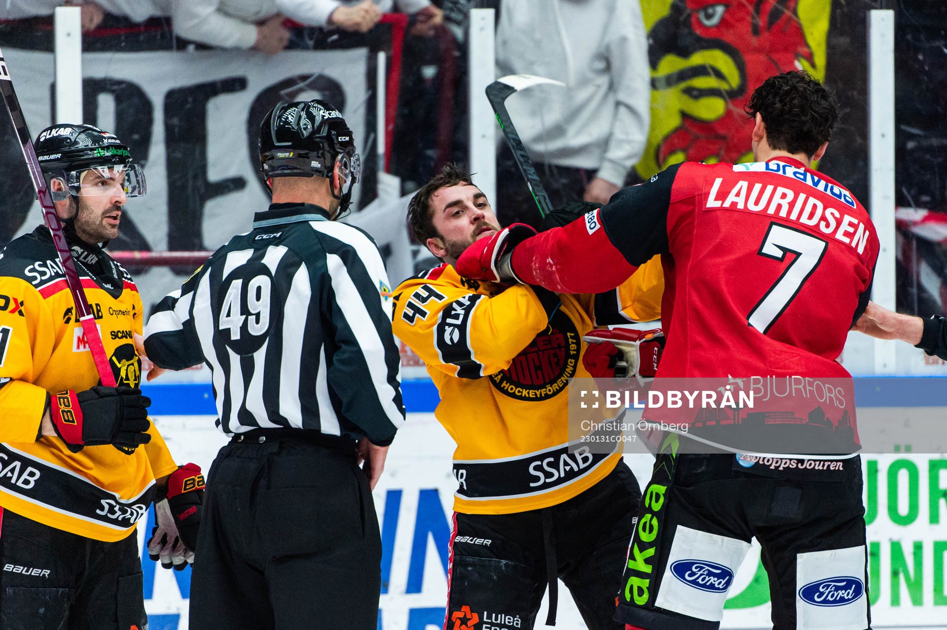 Luleås Jonathan Andersson och Malmö Redhawks Oliver