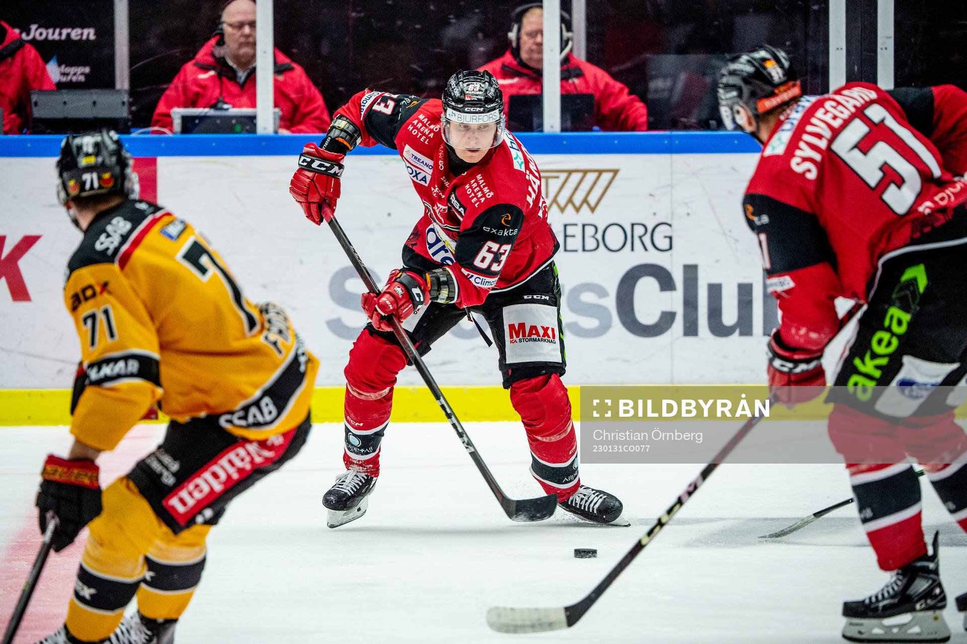 Malmö Redhawks Fredrik Händemark och Emil Sylvegård mor