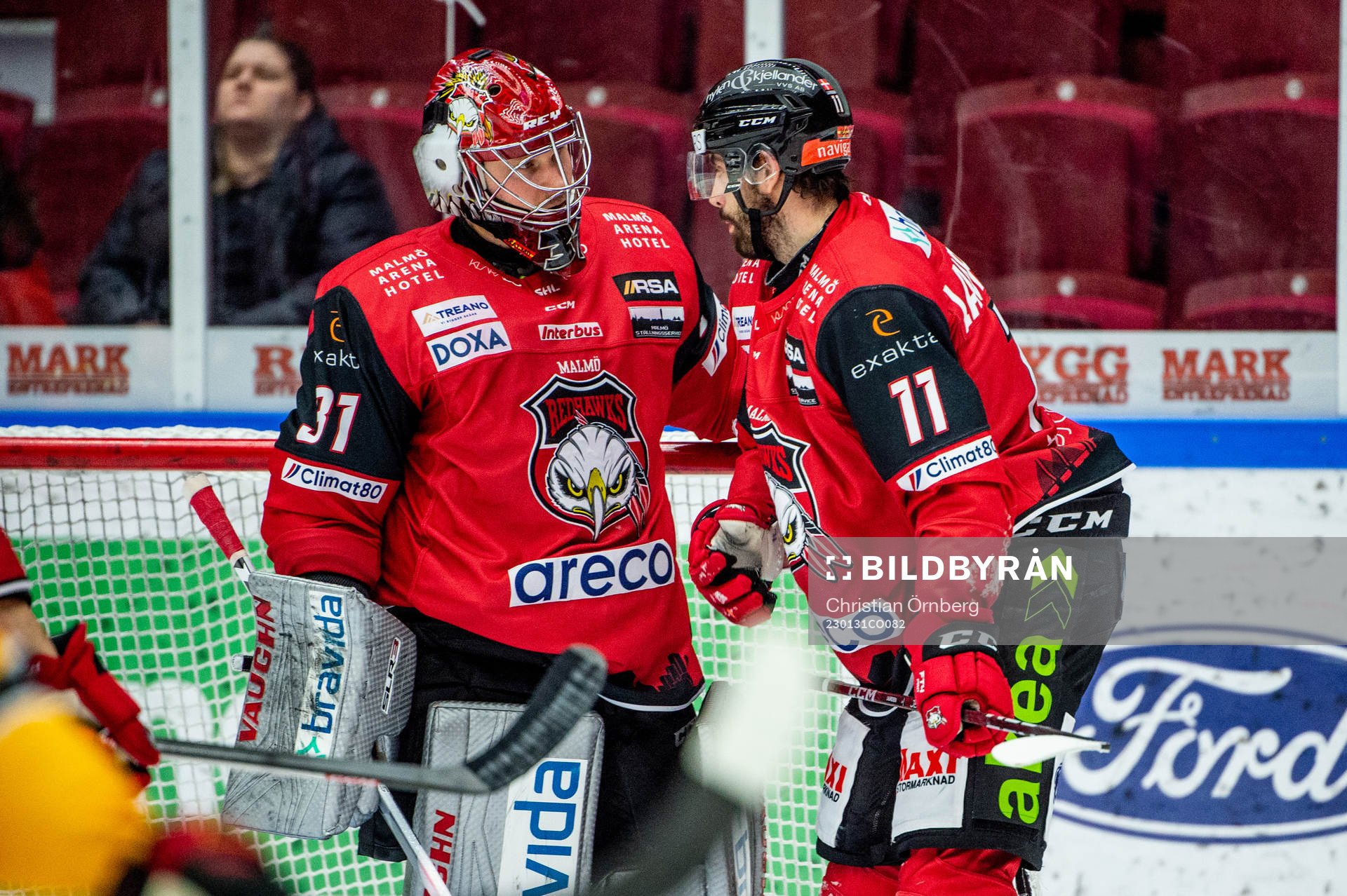 Malmö Redhawks målvakt Brandon Maxwell och Markus