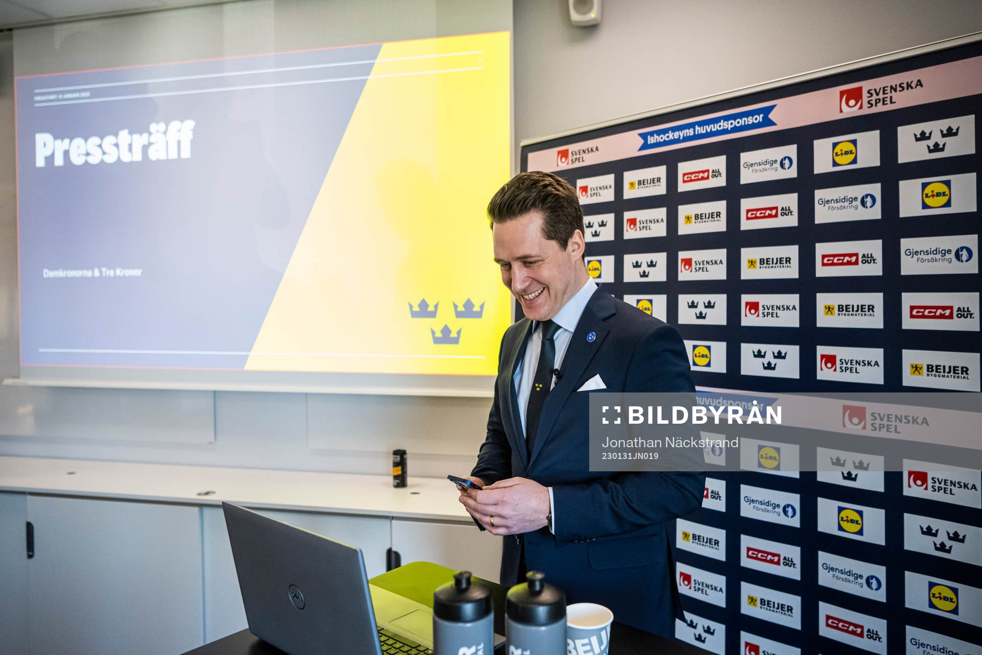 Sam Hallam, Head Coach of Sweden’s national Ice Hockey