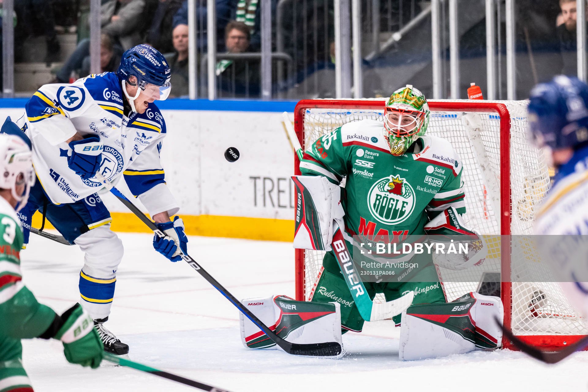 Leksands Carter Ashton oroar mot Rögles målvakt