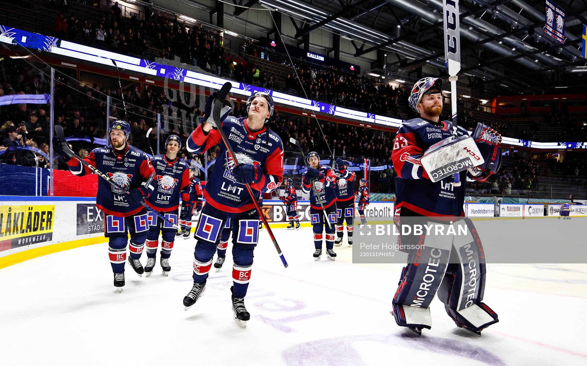 Linköpings spelare med Henrik Törnqvist och målvakt