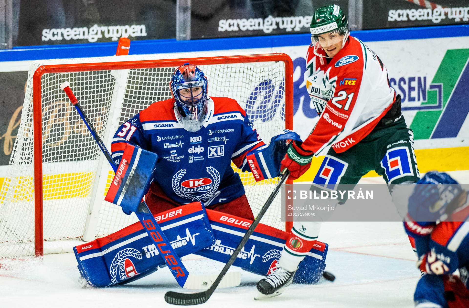 Oskarshamns målvakt Tim Juel och Frölundas Loui Eriksson