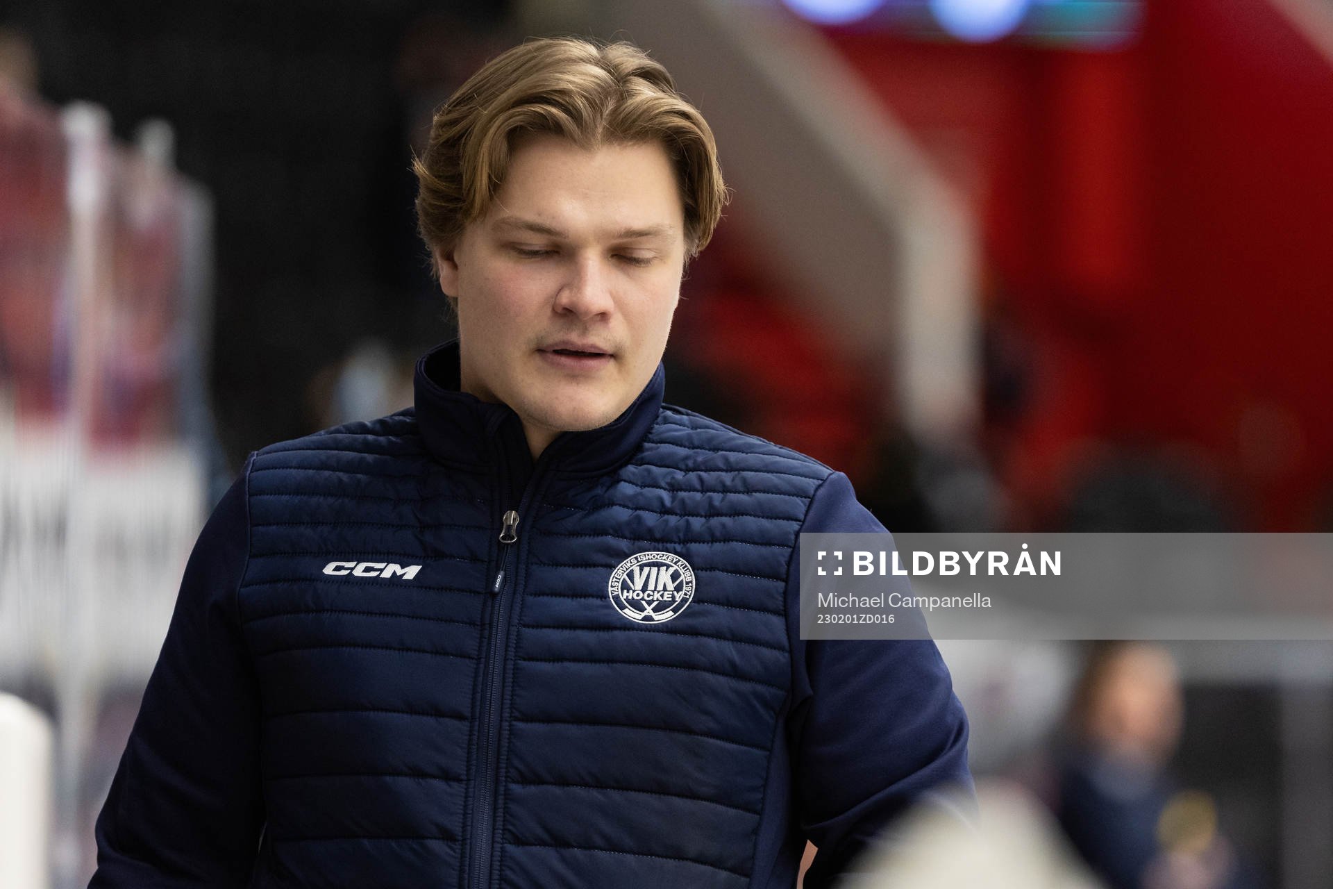 Västerviks tränare Kasper Josefsson deppar