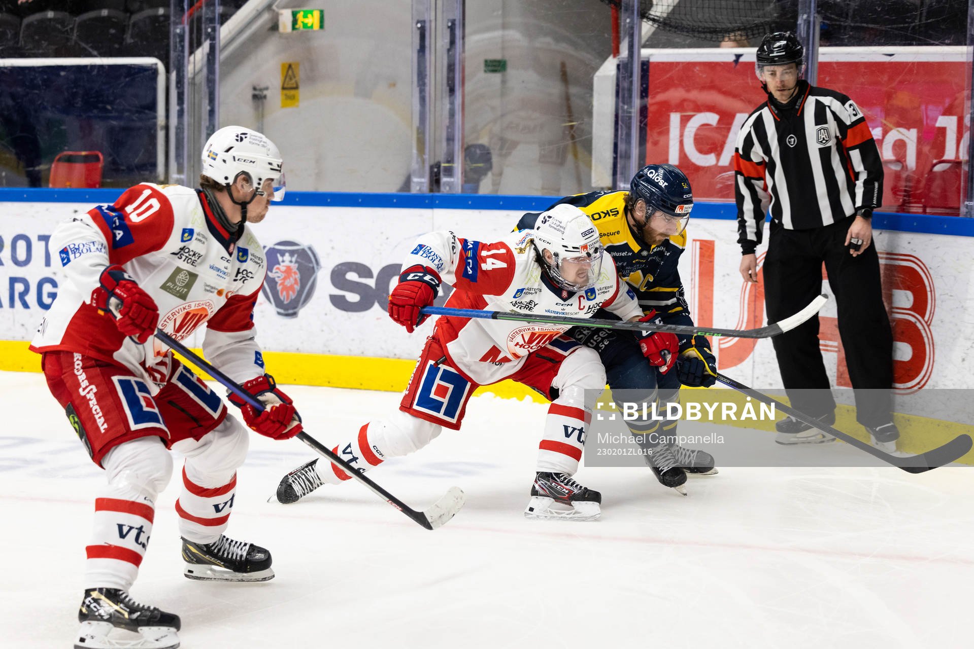 Södertäljes Christopher Liljewall mot Västerviks Erik