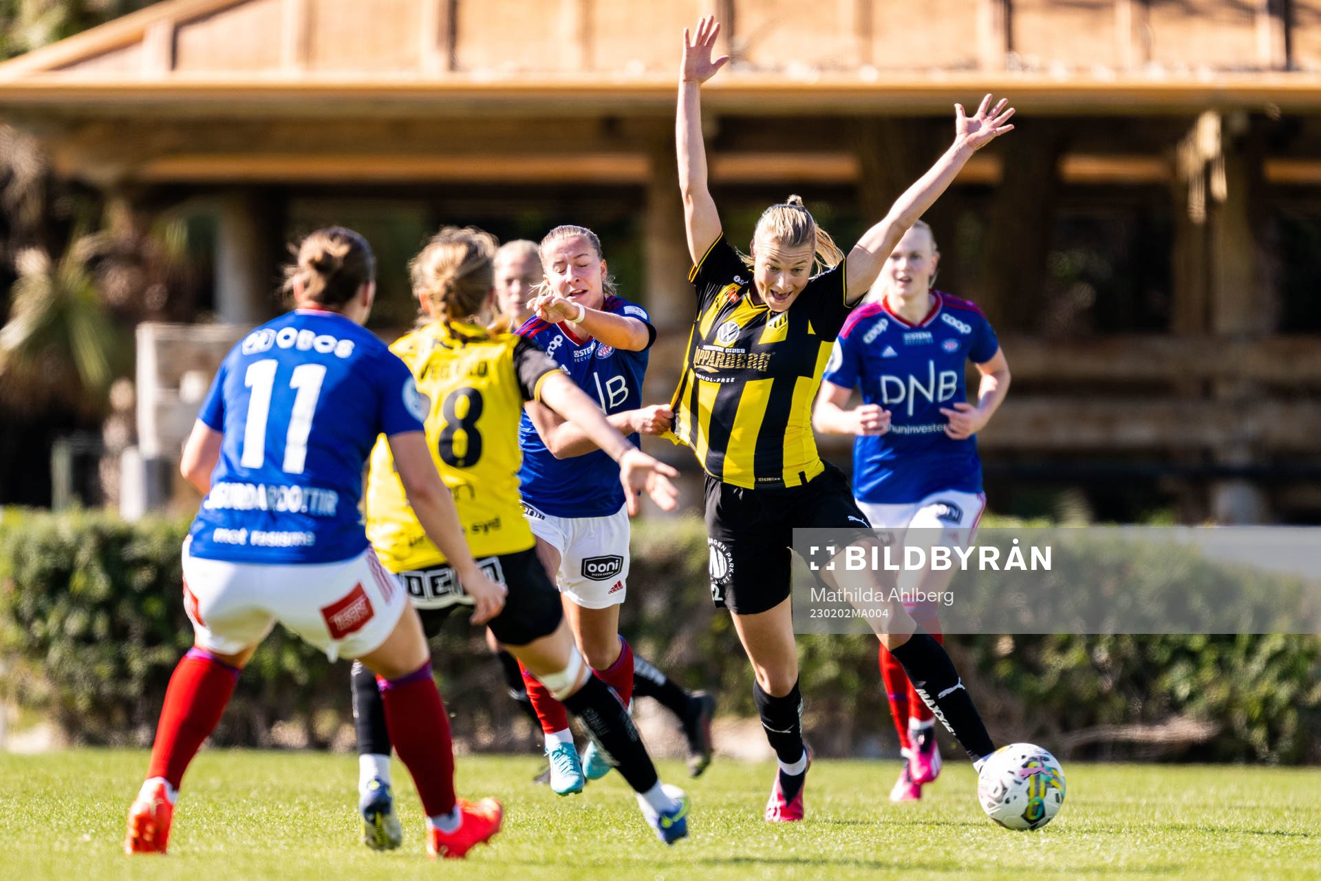 Häckens Stine Larsen reagerar