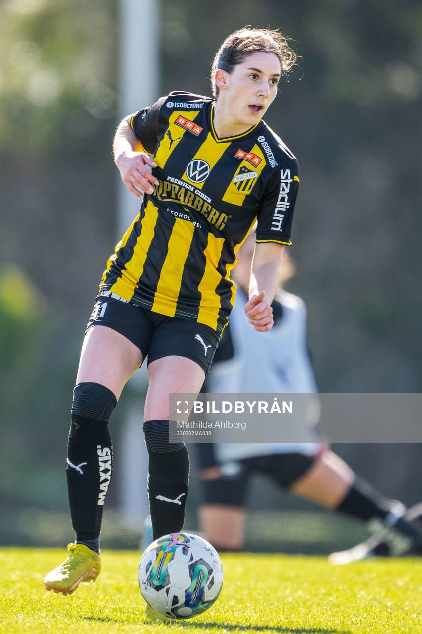 Häckens Clarissa Larisey