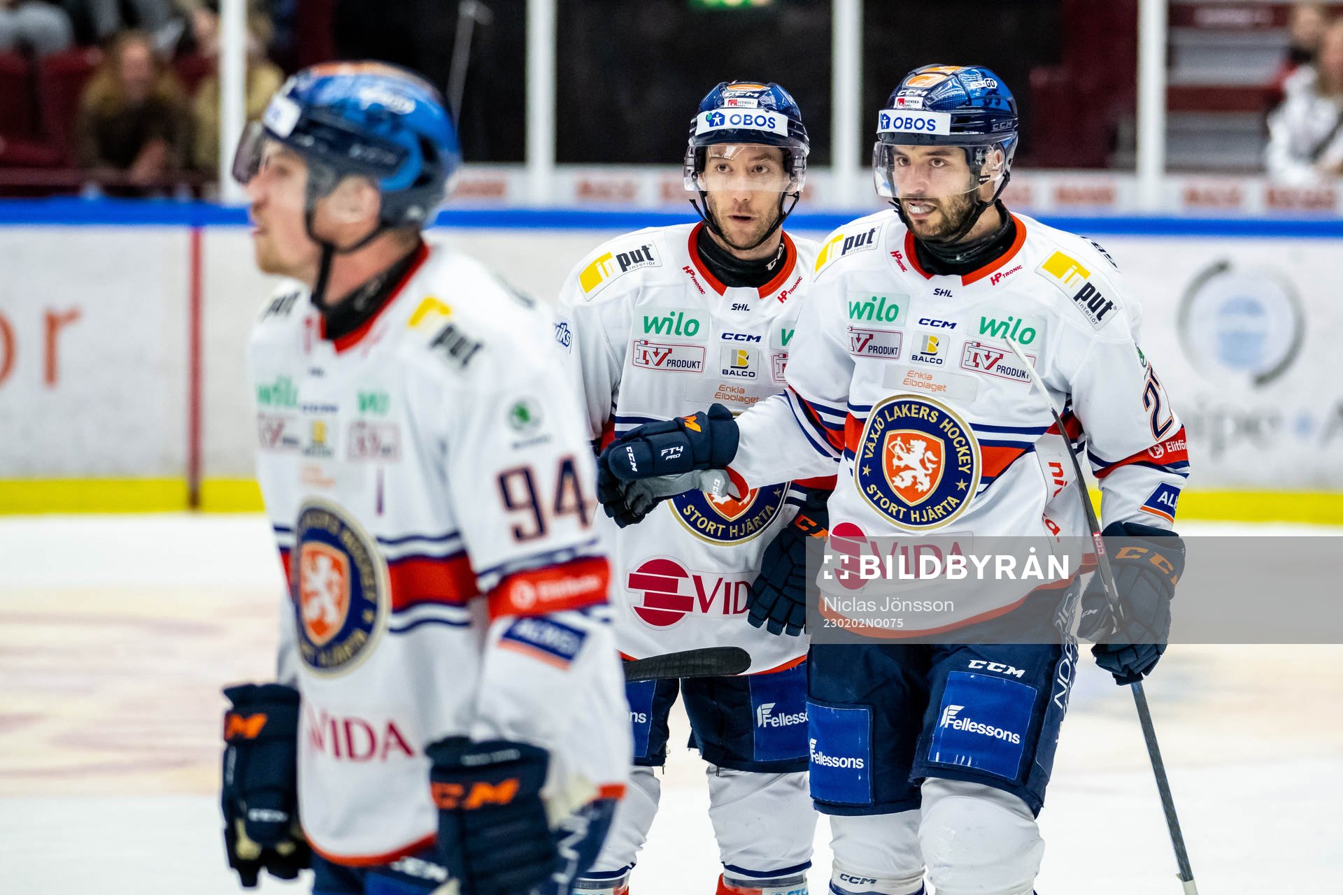 Växjös Dan Sexton  och Tobias Rieder jublar
