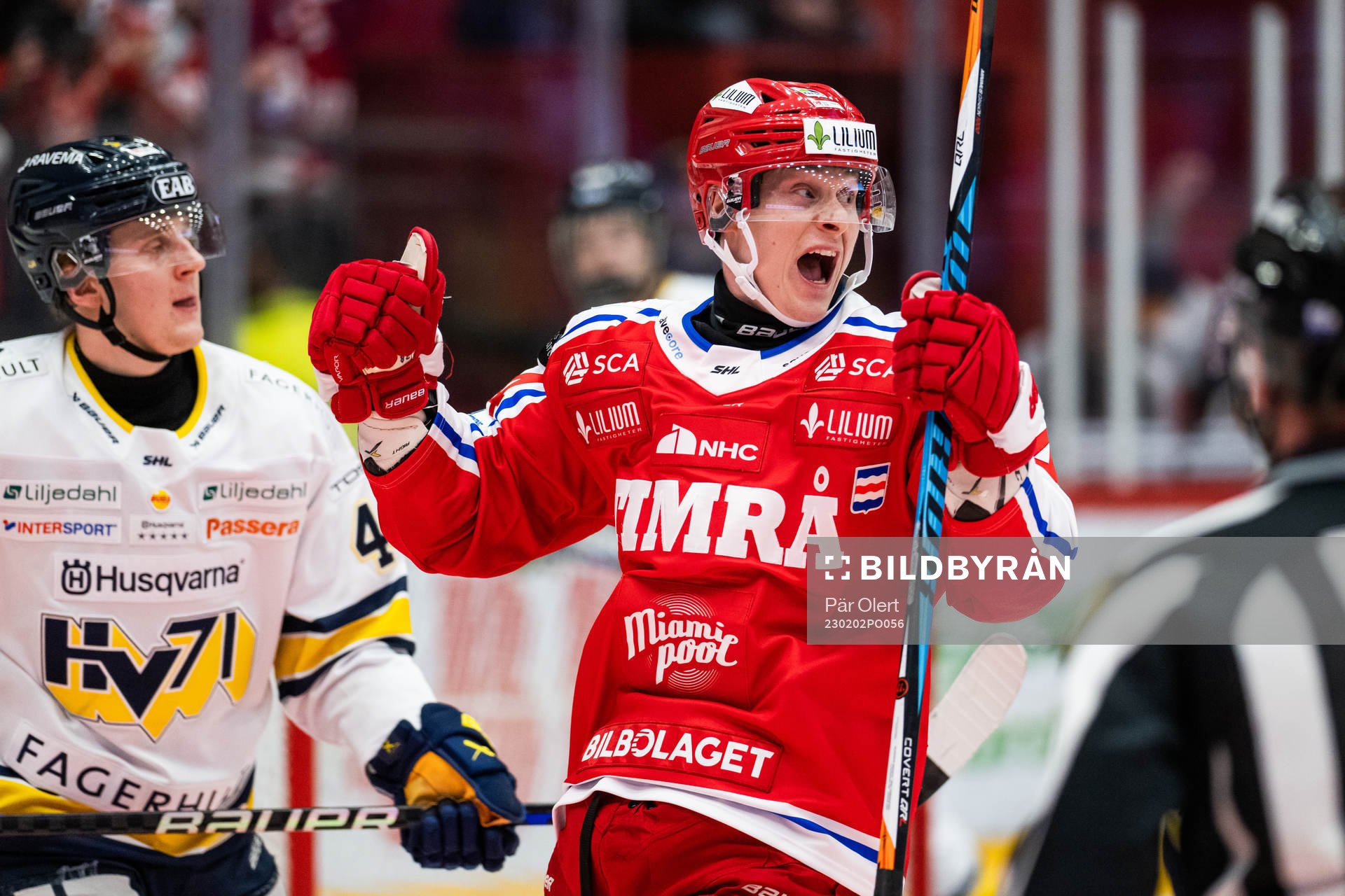 Timrås Olli Palola jublar