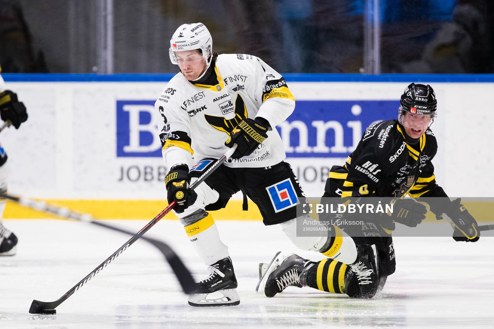 Västerås Nicholas Albano och AIKs Richard Gynge