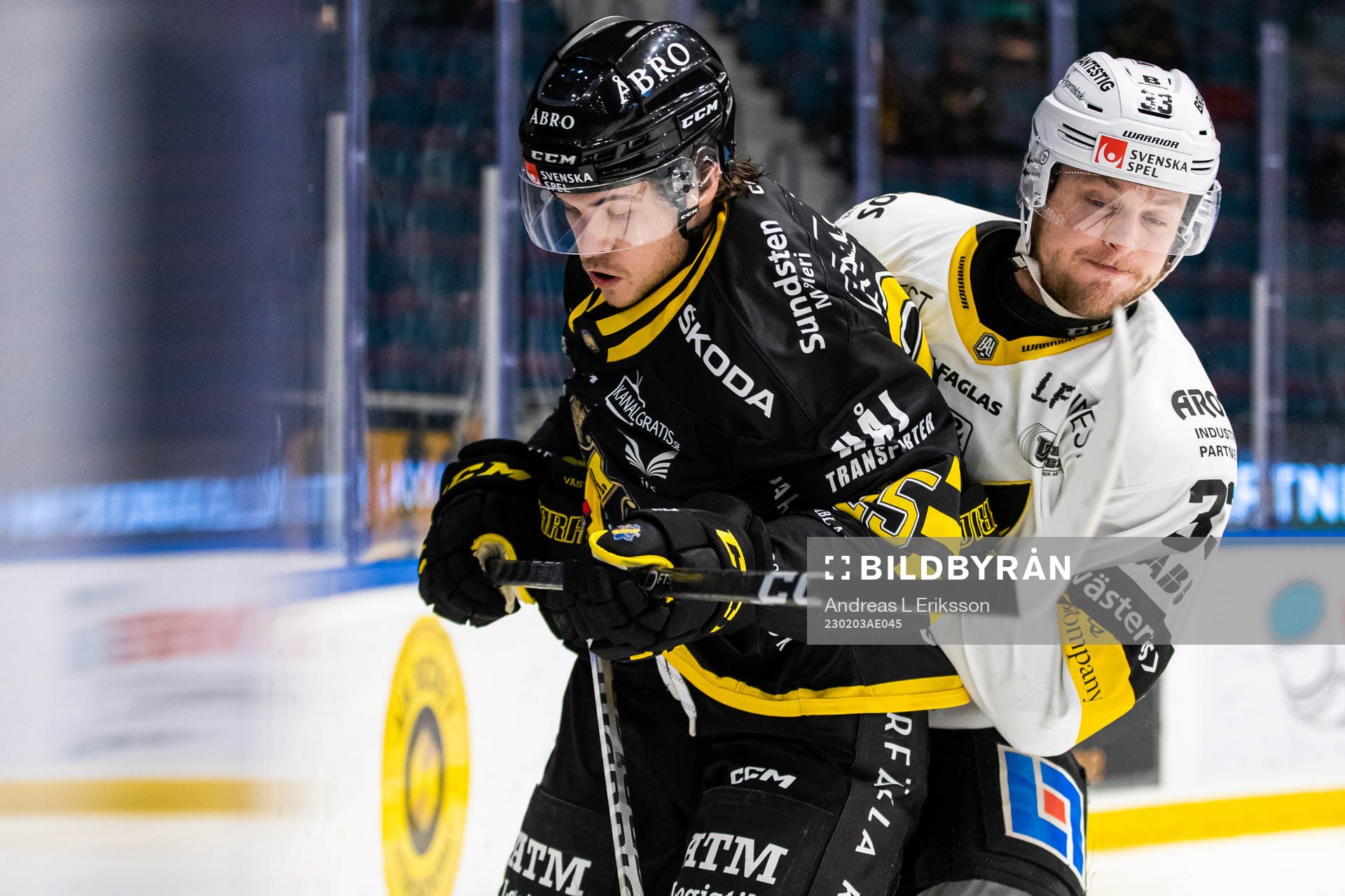 AIKs Renars Krastenbergs och Västerås Oliver Bohm