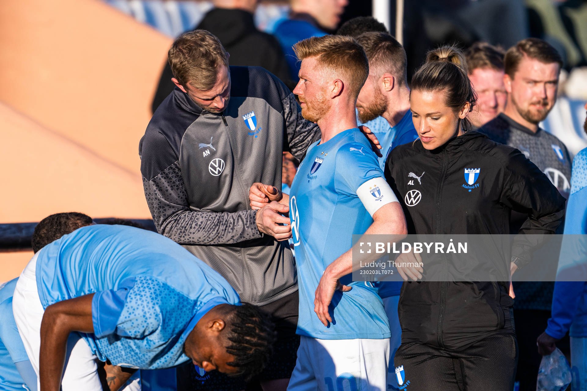 Physiotherapist Jesper Robertsson attends to Anders