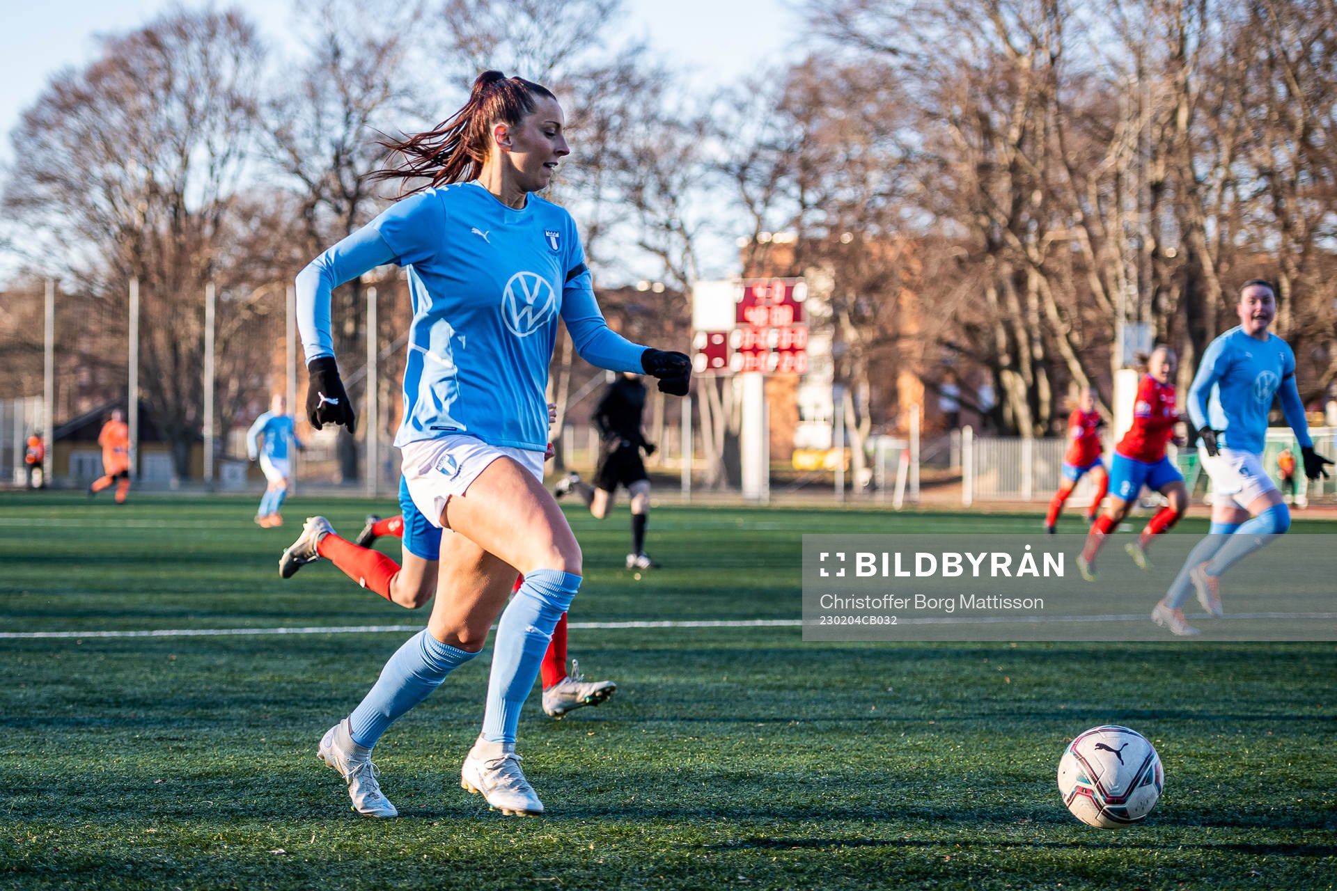 Malmö FFs Malin Gunnarsson under träningsmatchen i fotboll mellan Malmö FF och Helsingborgs IF den 4 februari 2023 i Malmö.