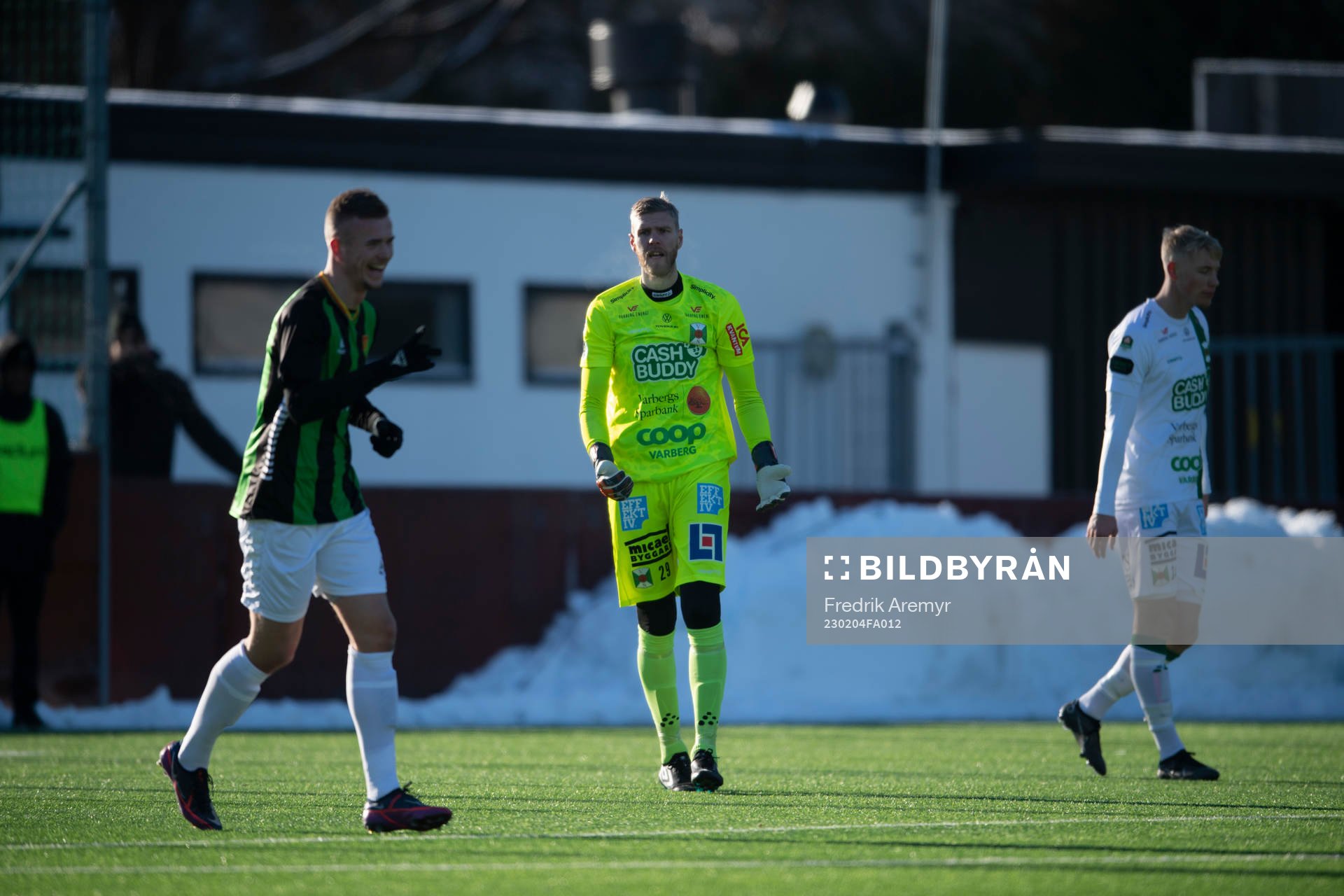 Varbergs målvakt Fredrik Andersson deppar
