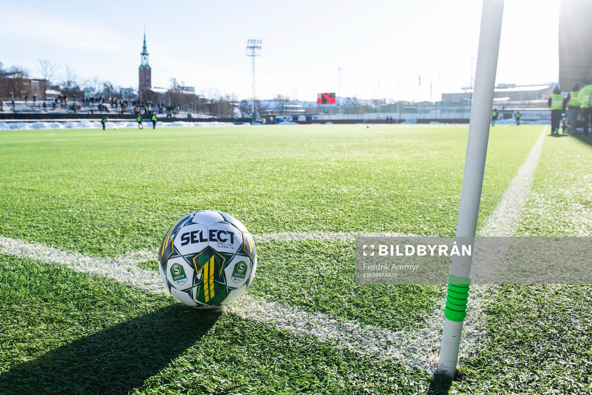 en boll innan träningsmatchen mellan GAIS och Varberg