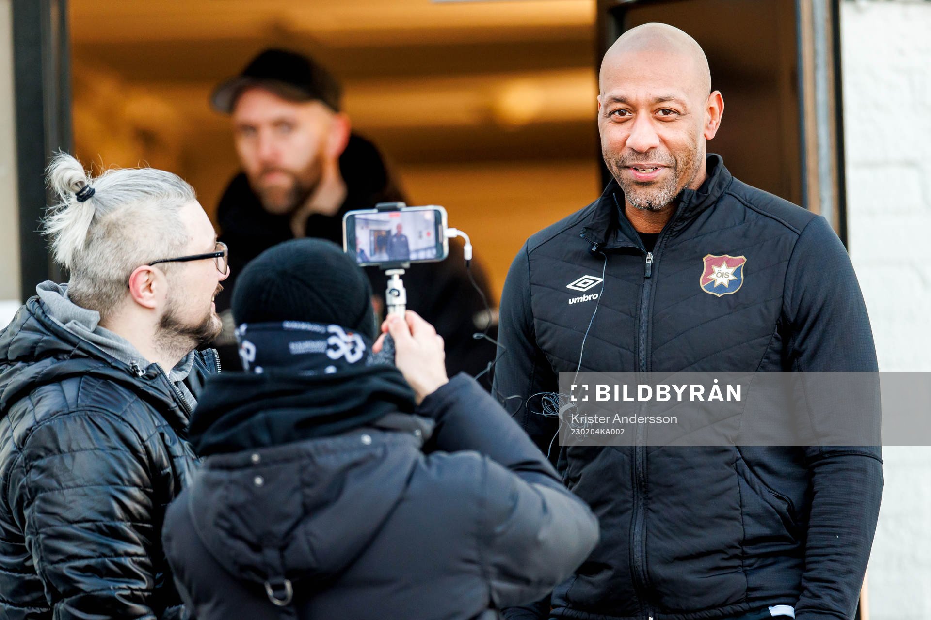 Örgrytes tränare Jeffrey Aubynn före träningsmatchen i