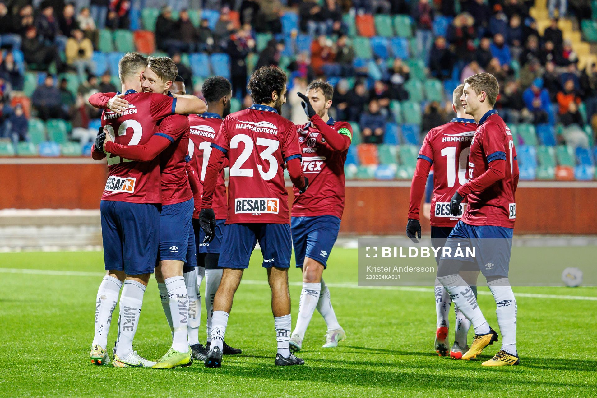 Örgrytes spelare jublar