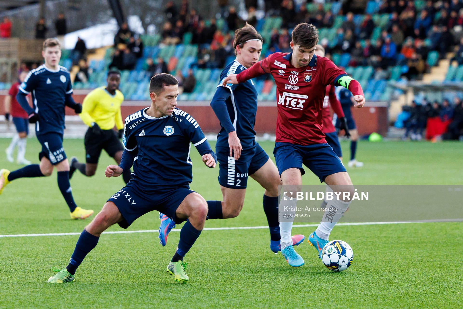Utsiktens Predrag Randelovic och Örgrytes Daniel Paulson