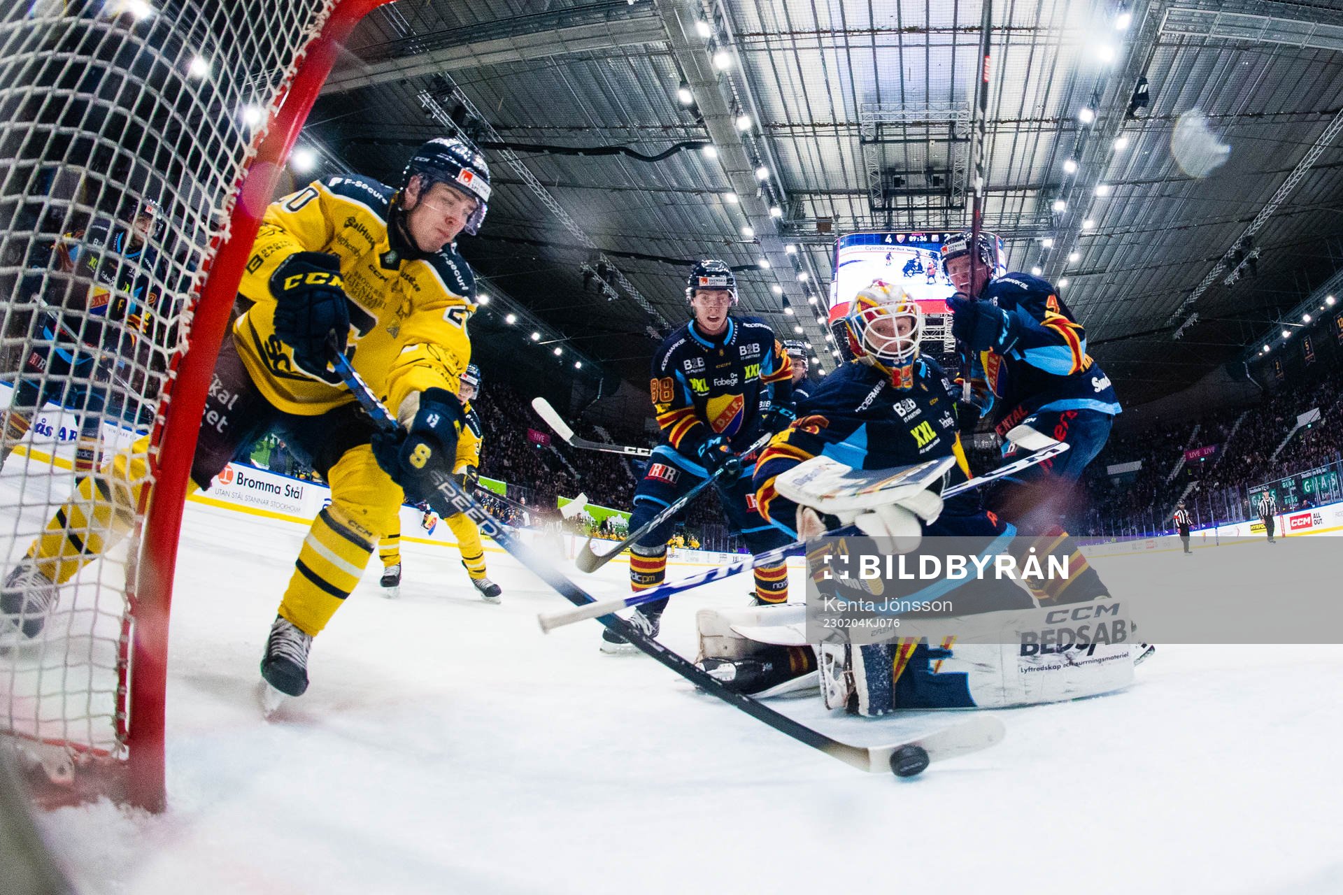 Södertäljes Nikola Pasic gör 4-3 bakom Jonathan