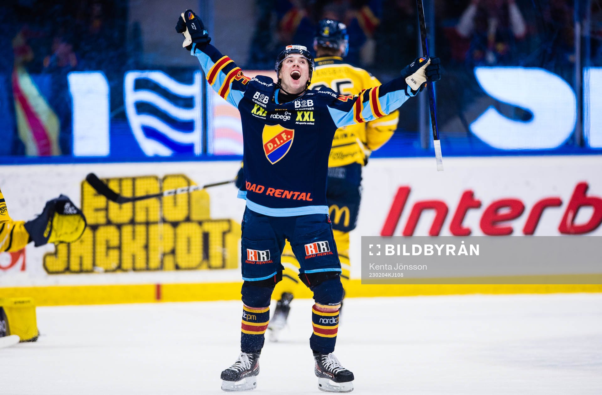Djurgårdens Noah Östlund jublar