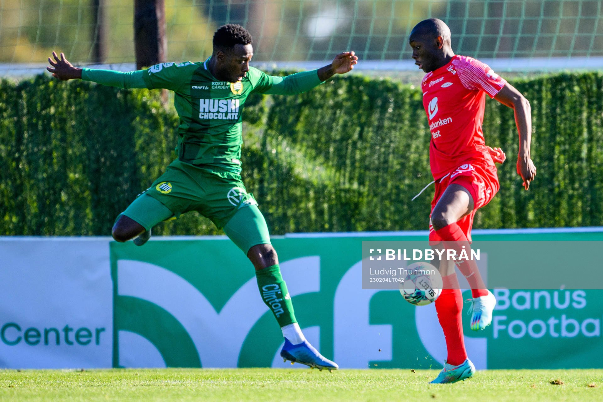 Moonga Simba of Brann and Shaquille Pinas of Hammarby